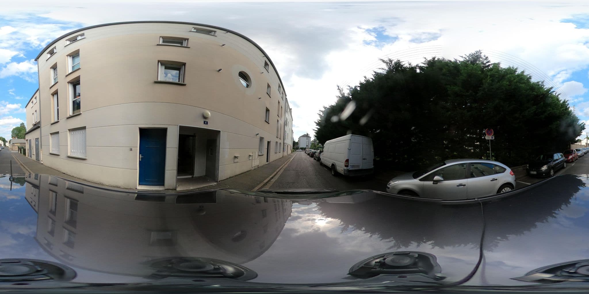 Street view near Orléans Youth Hostel, Saint-Jean-le-Blanc — © u4y0u (CC BY-SA · Mapillary)