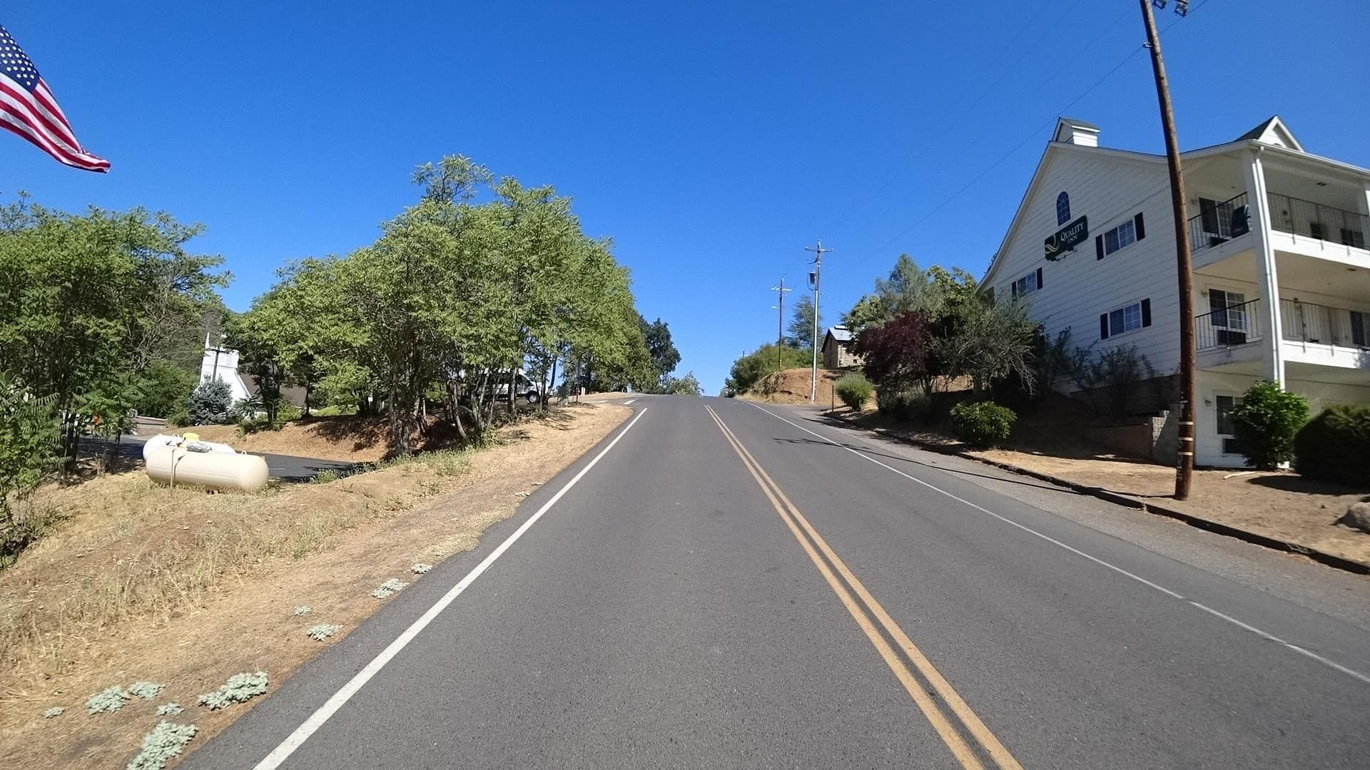 Street view near Choice Hotels, Mariposa — © marker_geo (CC BY-SA · Mapillary)