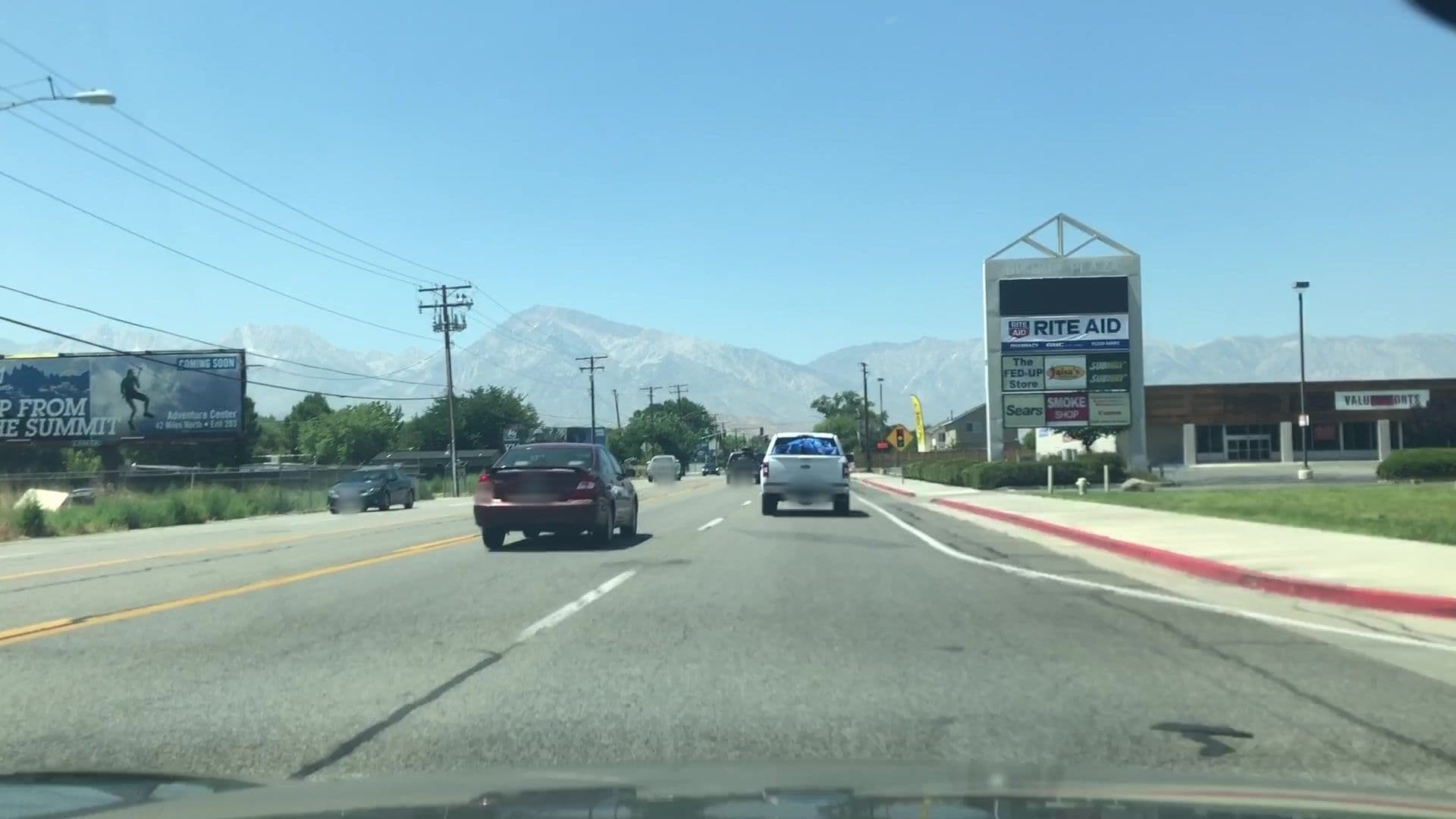 Street view near Rocking W hostel, Dixon Lane-Meadow Creek — © lvl5 (CC BY-SA · Mapillary)