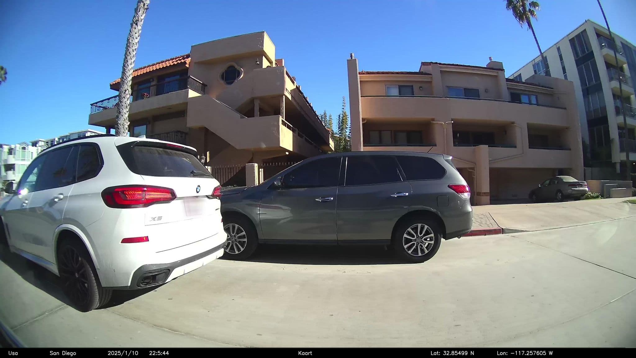 Street view near la jolla shores hotel pool, La Jolla — © GoProMAX3M (CC BY-SA · Mapillary)