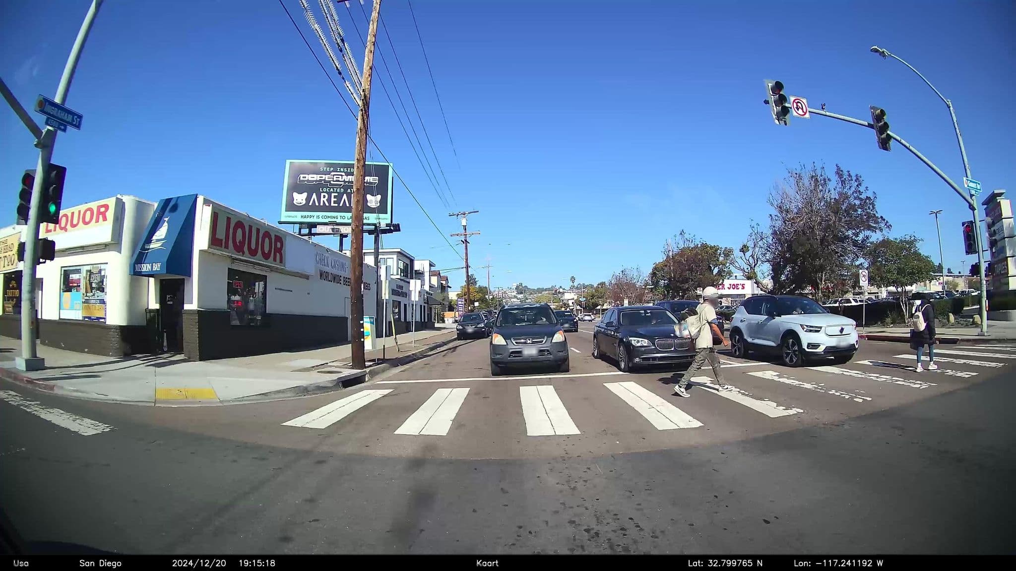 Street view near D Fence, La Jolla — © GoProMAX3M (CC BY-SA · Mapillary)