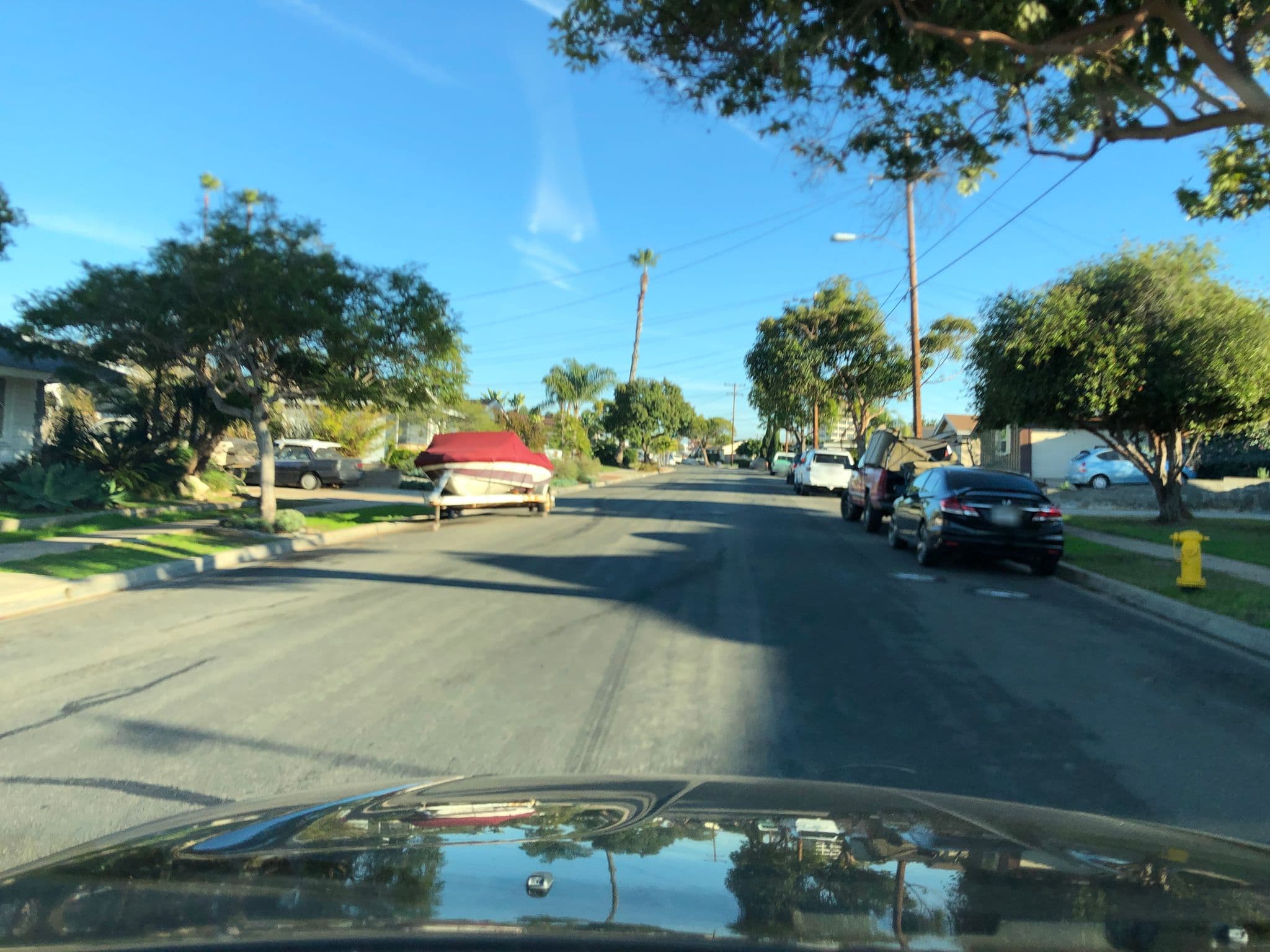 Street view near Nikkis Inn, La Jolla — © joshuaquillan (CC BY-SA · Mapillary)