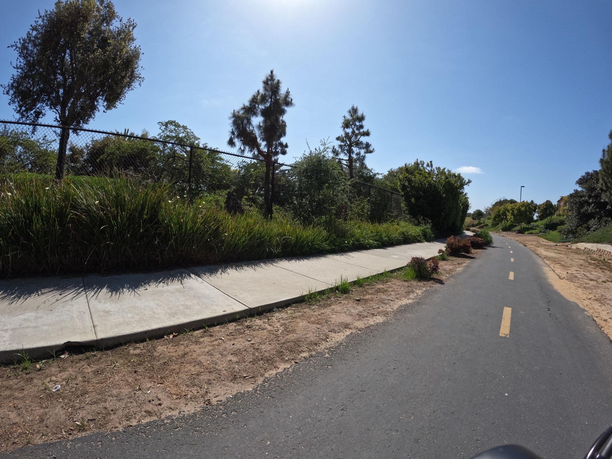 Street view near Laval Cabana, Carlsbad — © ksinitsyn (CC BY-SA · Mapillary)