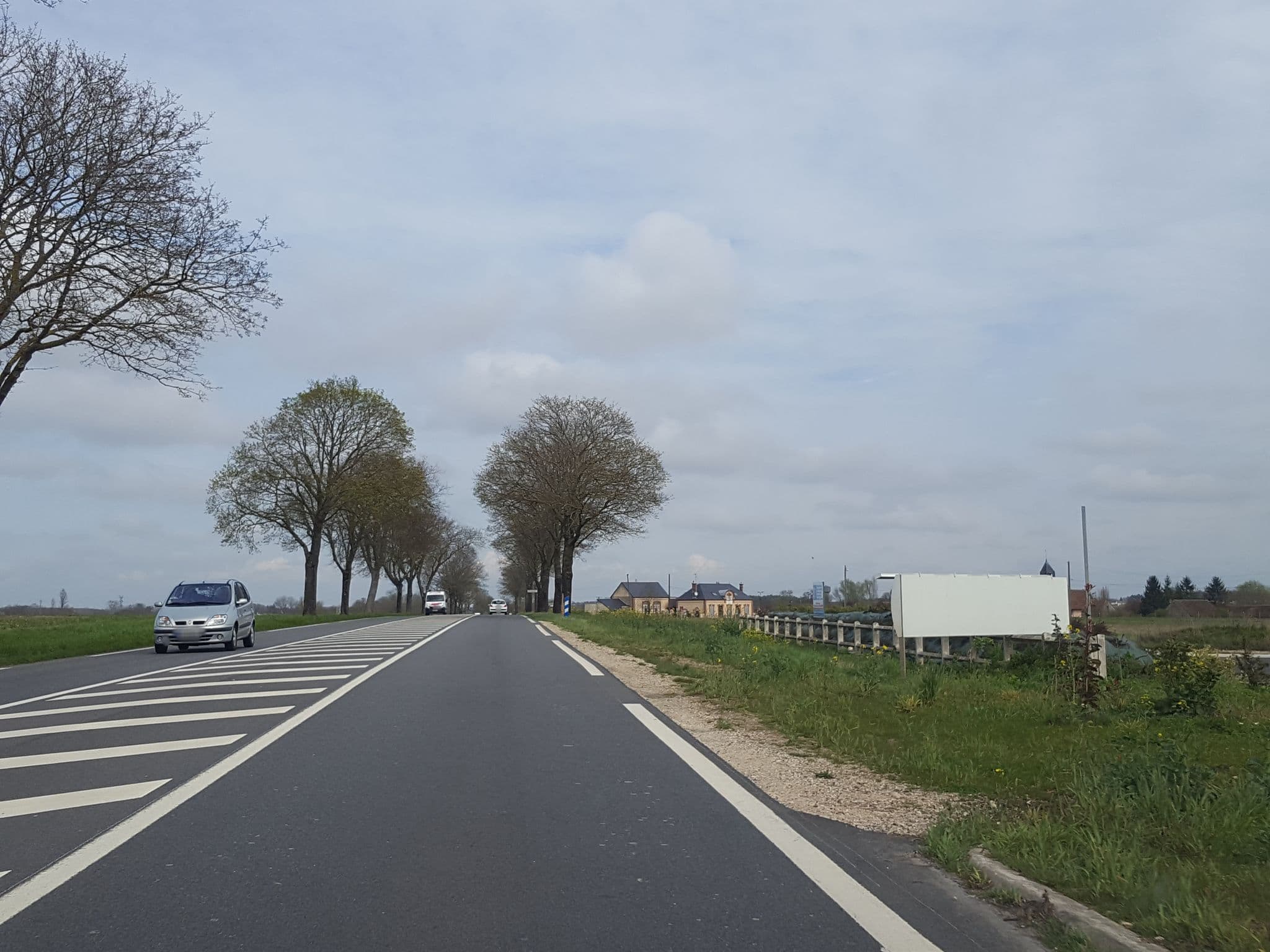 Street view near Brit Hotel, Vimory — © julien_n (CC BY-SA · Mapillary)