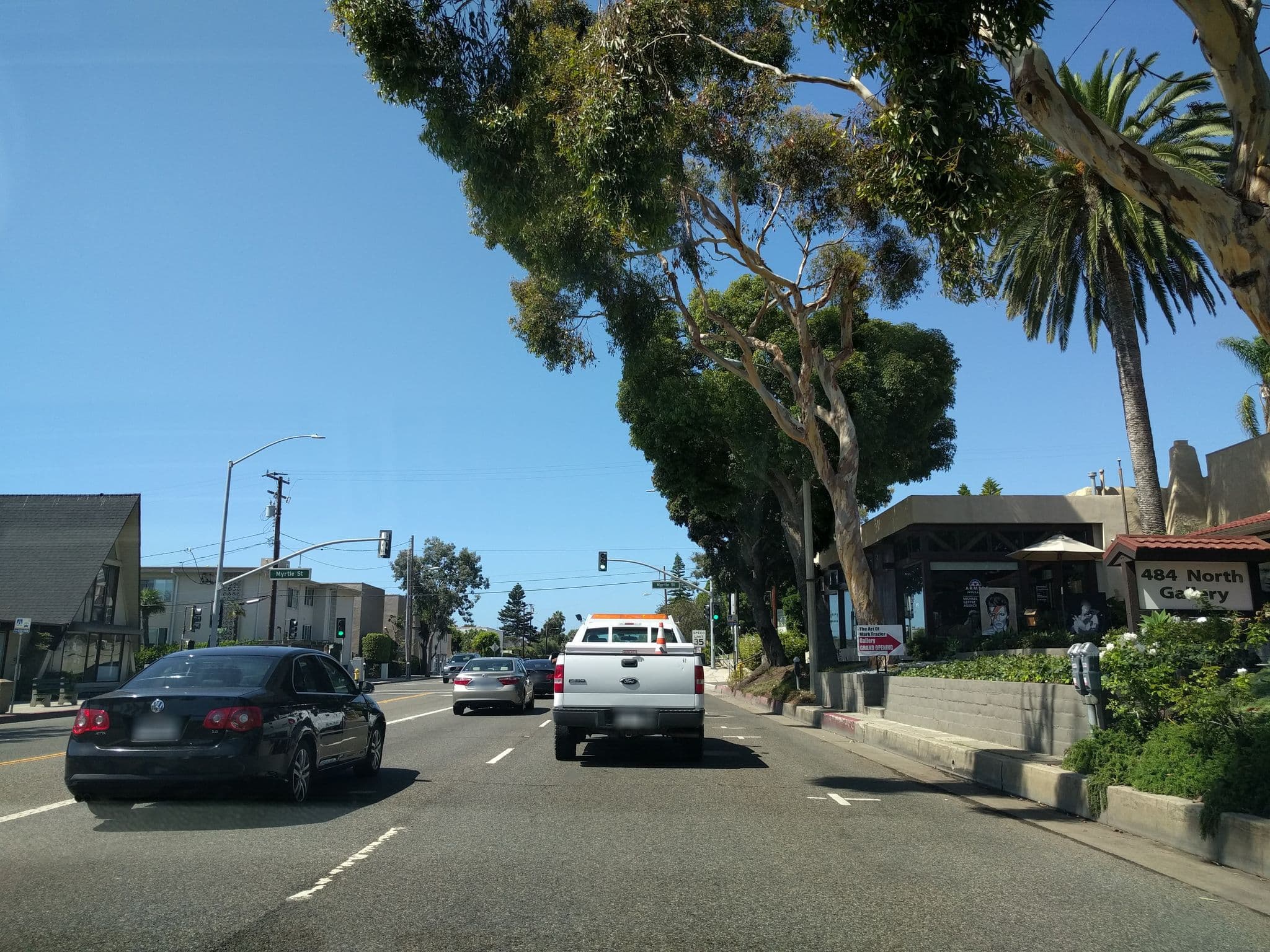 Street view near By The Sea Inn, Laguna Beach — © mly_lax03 (CC BY-SA · Mapillary)