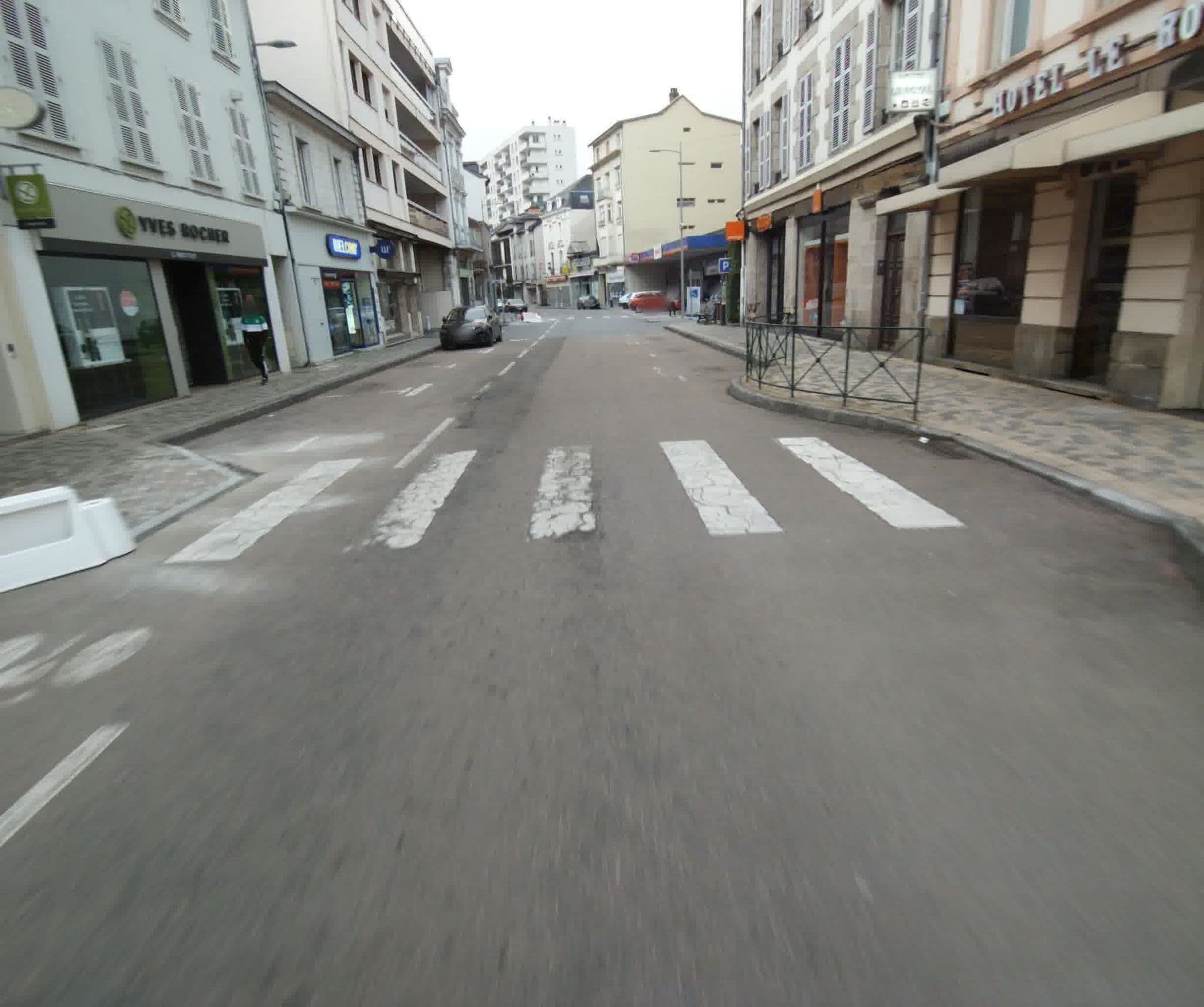 Street view near Le Royal, Tulle — © sogefi (CC BY-SA · Mapillary)