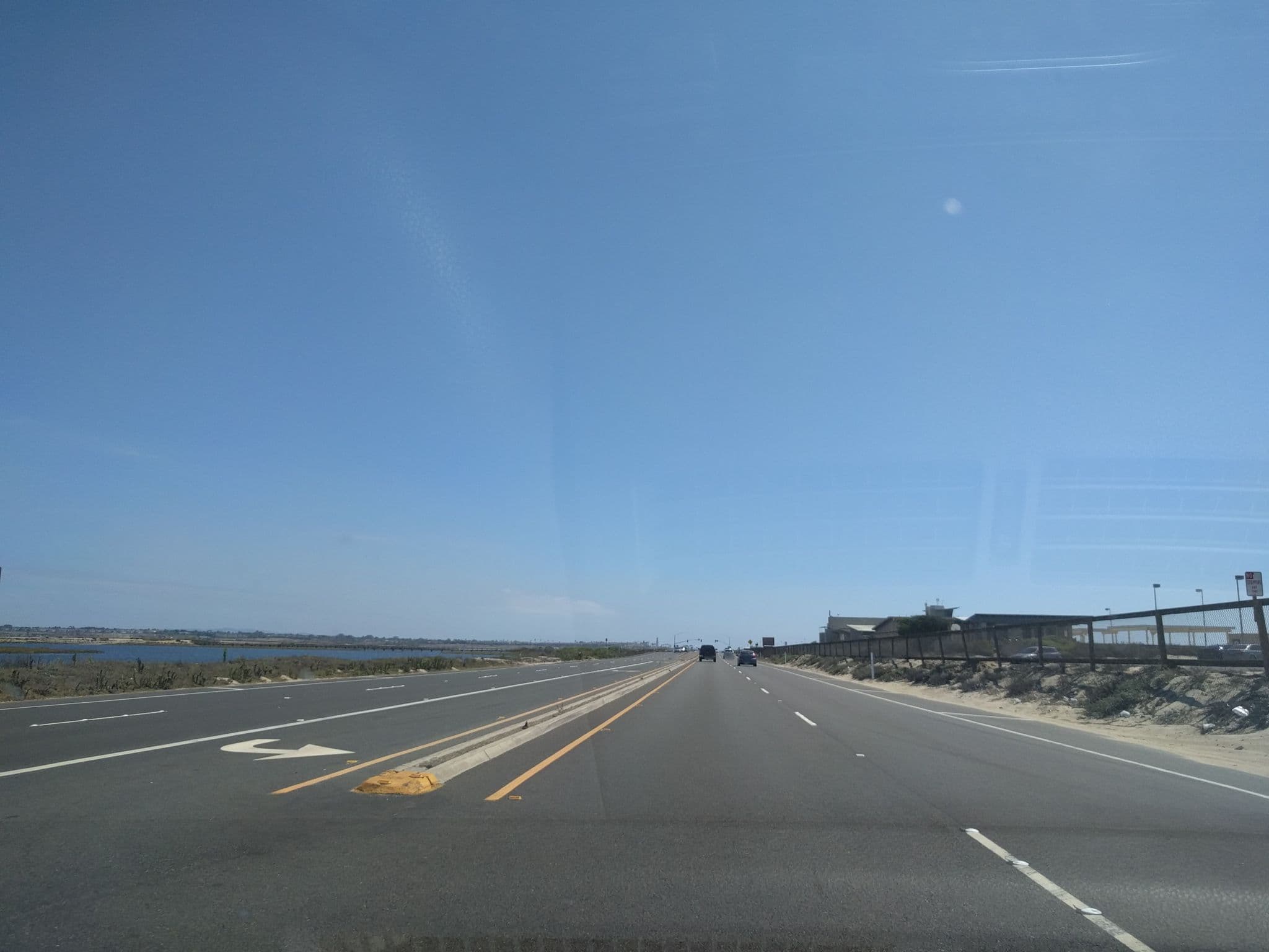 Street view near beach plaza hotel, Huntington Beach — © mly_lax03 (CC BY-SA · Mapillary)