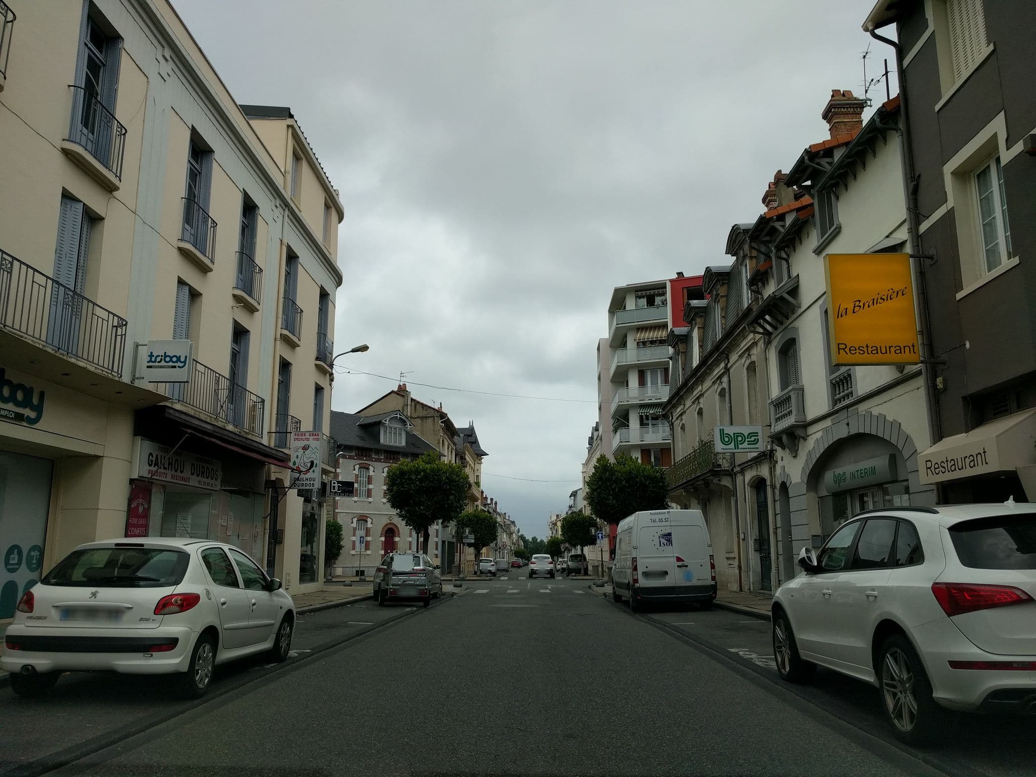 Street view near Hôtel Henry IV, Tarbes — © mappy_sa (CC BY-SA · Mapillary)