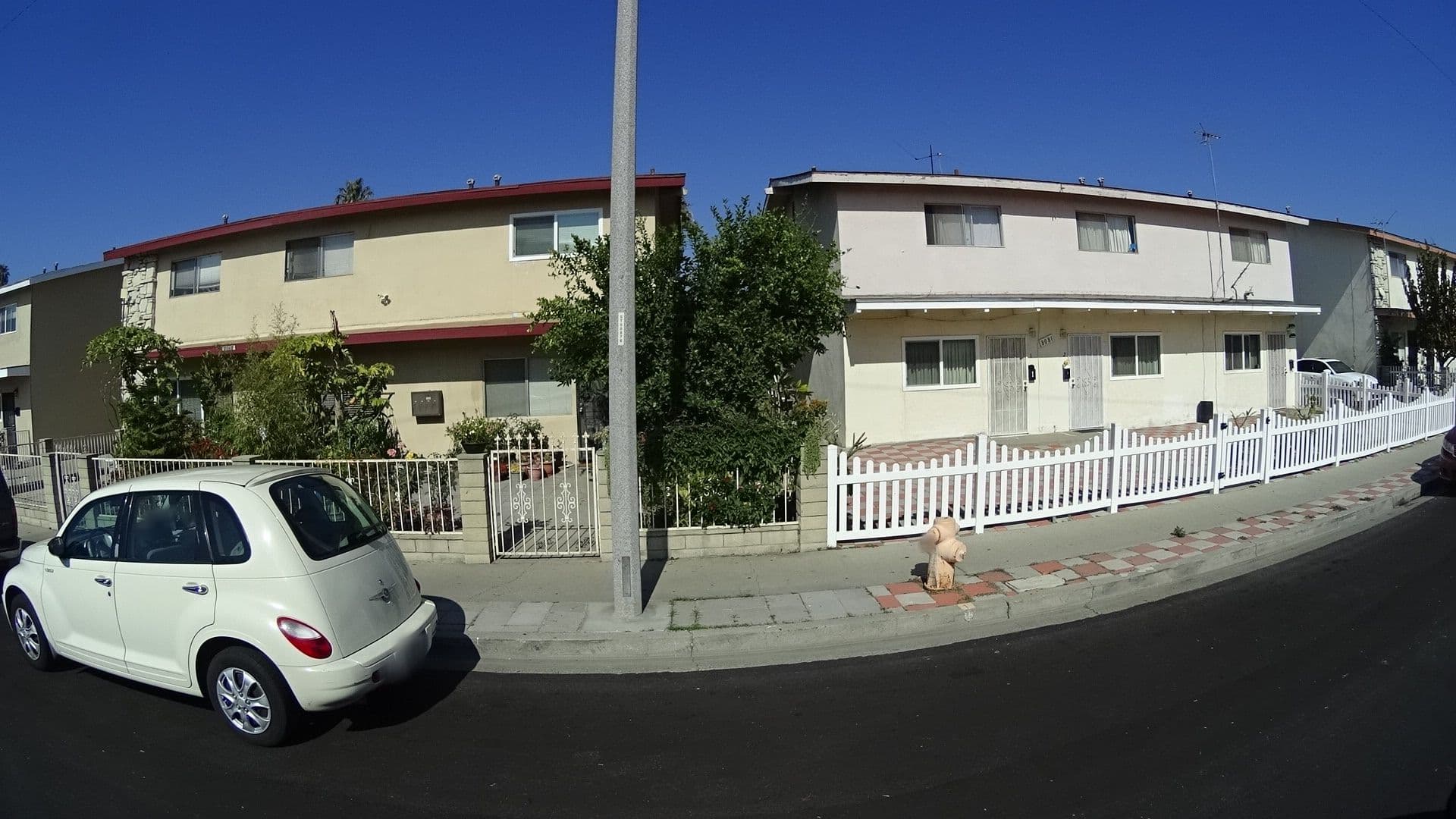 Street view near Tahiti Motel, Stanton — © marker_geo (CC BY-SA · Mapillary)