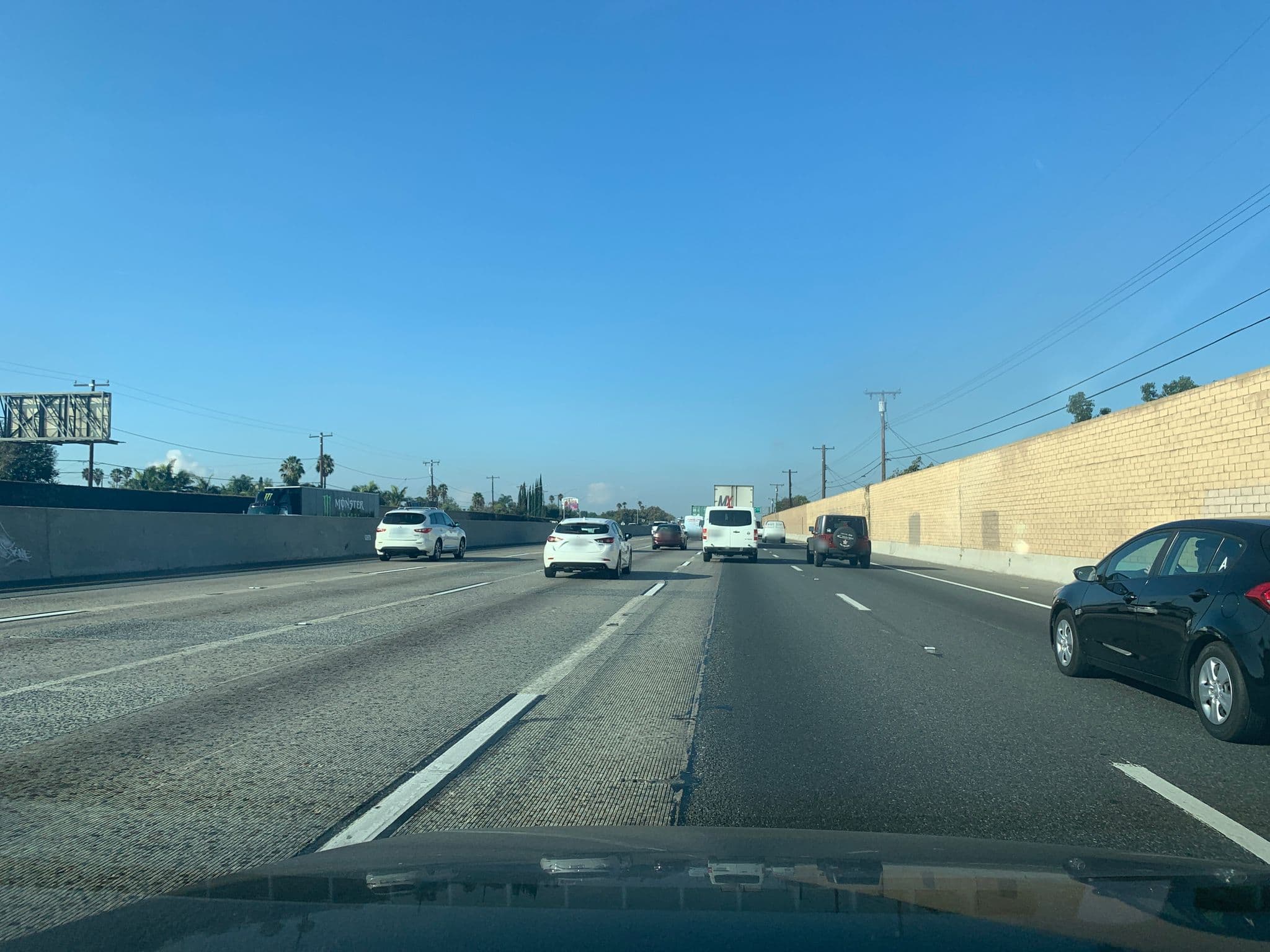 Street view near Diva's Paradise Inn, Fullerton — © jae1440 (CC BY-SA · Mapillary)