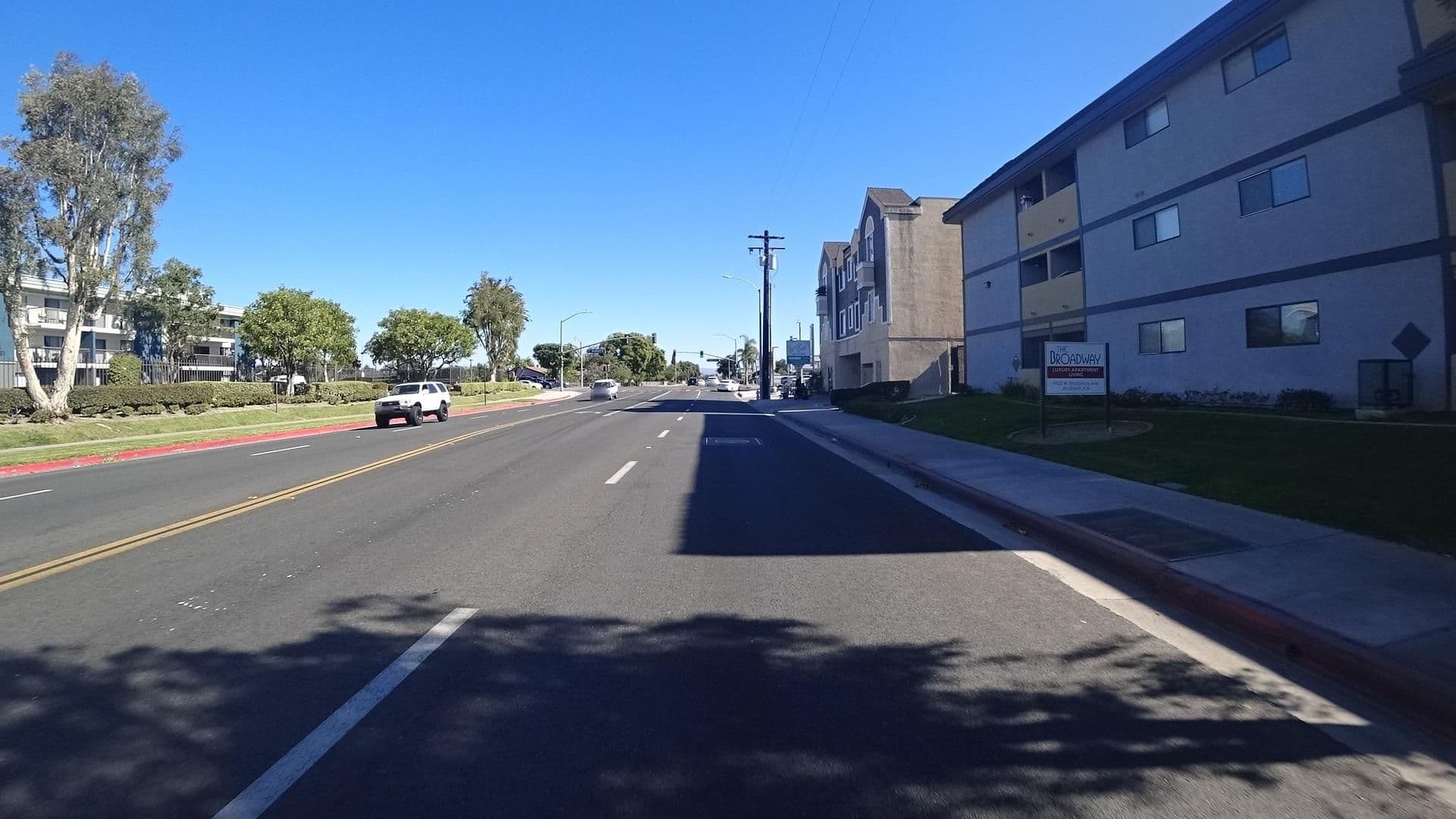 Street view near Sunny Days Suites, Anaheim — © marker_geo (CC BY-SA · Mapillary)