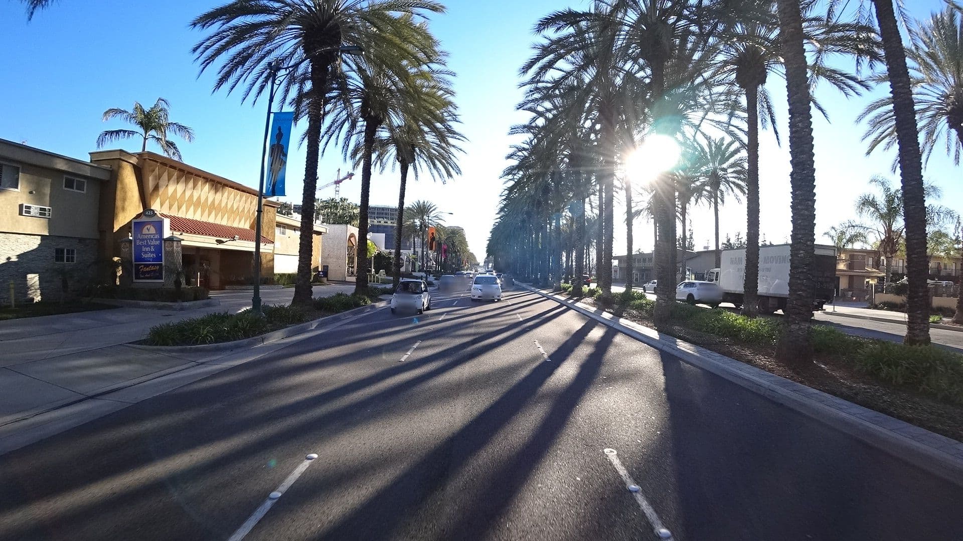 Street view near Kings Inn Anaheim, Anaheim — © marker_geo (CC BY-SA · Mapillary)