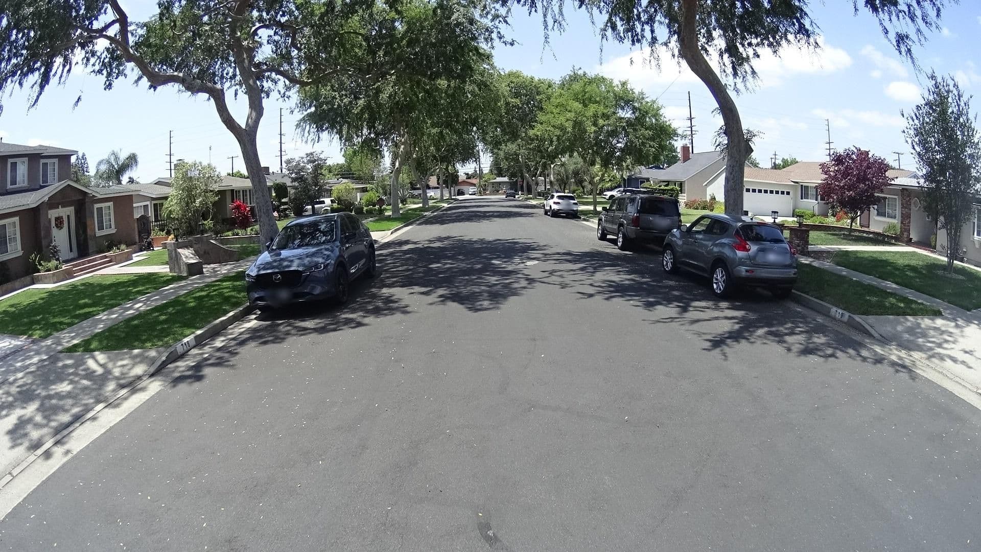 Street view near Hangover Hostel, Santa Ana — © marker_geo (CC BY-SA · Mapillary)
