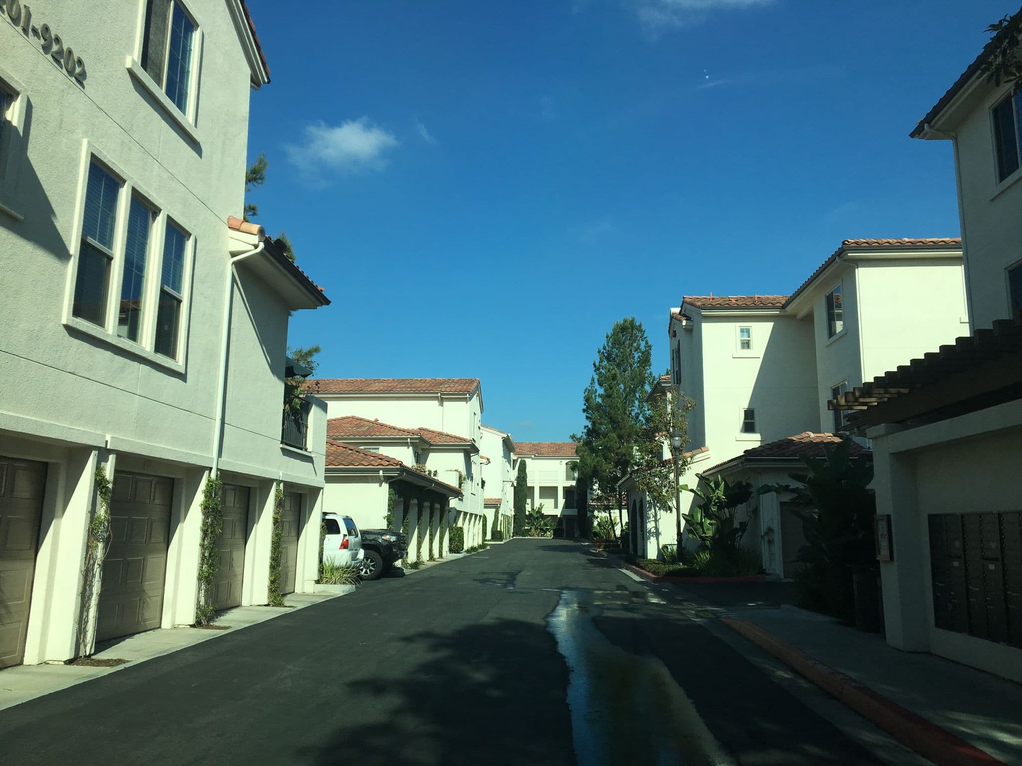 Street view near Mirasol Pool & Spa, Stonegate — © bwarren33 (CC BY-SA · Mapillary)