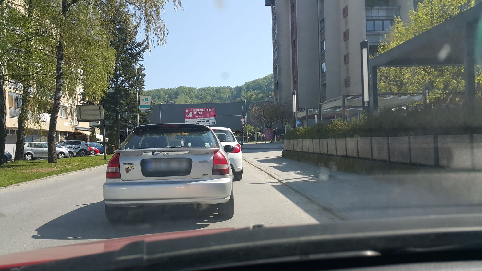 Street view near Hotel Paka, Velenje — © urosja (CC BY-SA · Mapillary)