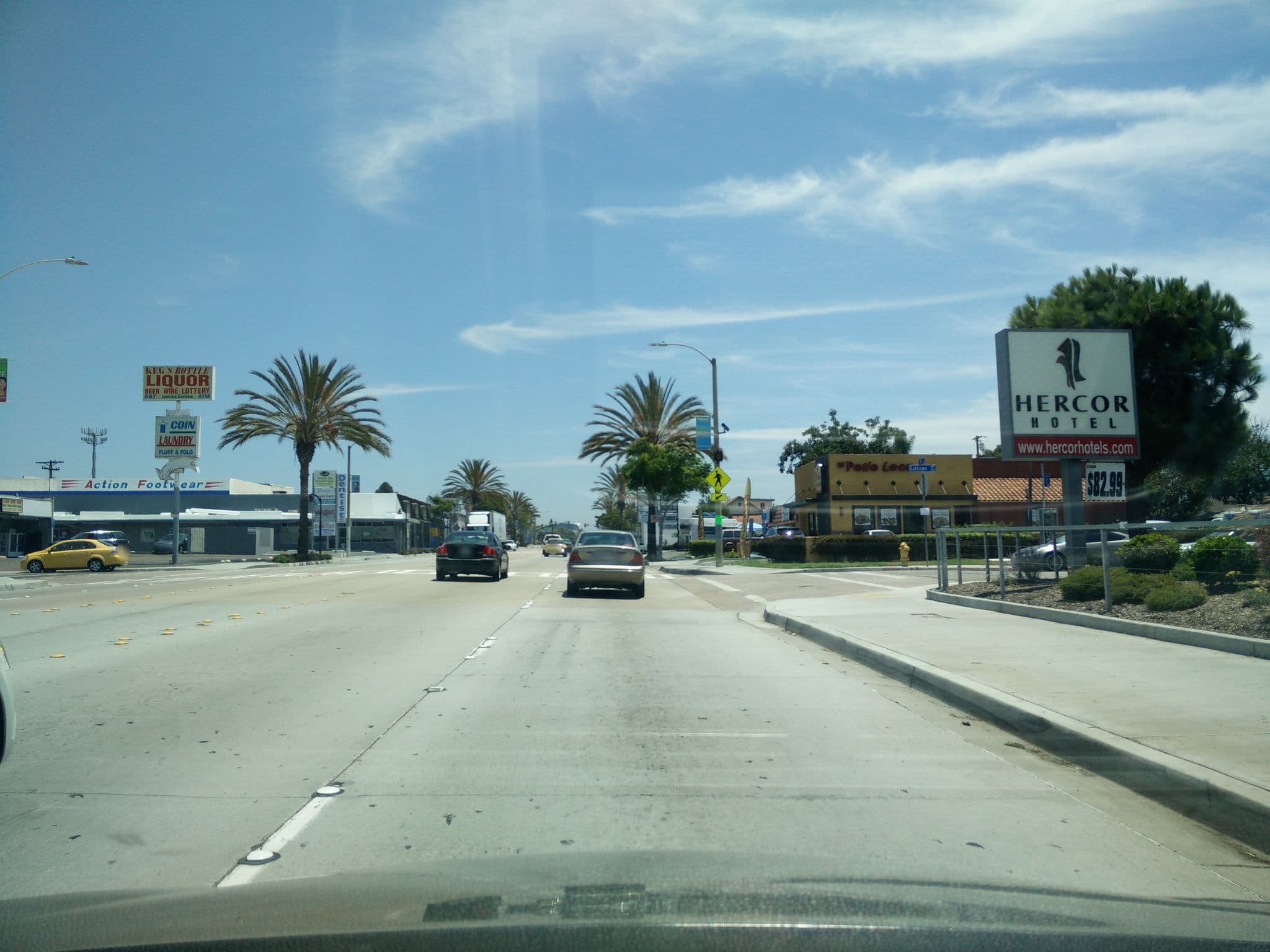 Street view near Bay Breeze Inn & Suites Chula Vista, Chula Vista — © ccossio (CC BY-SA · Mapillary)