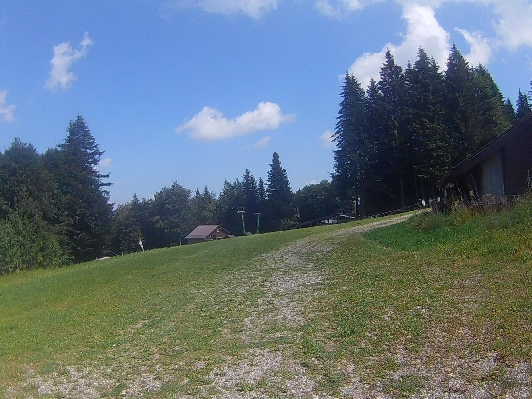Street view near Šport hotel Areh, Ruše — © buma (CC BY-SA · Mapillary)