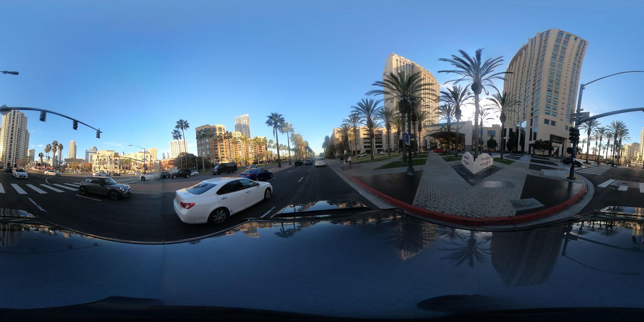 Street view near Hyatt Penthouse Suite, San Diego — © kaart_360 (CC BY-SA · Mapillary)