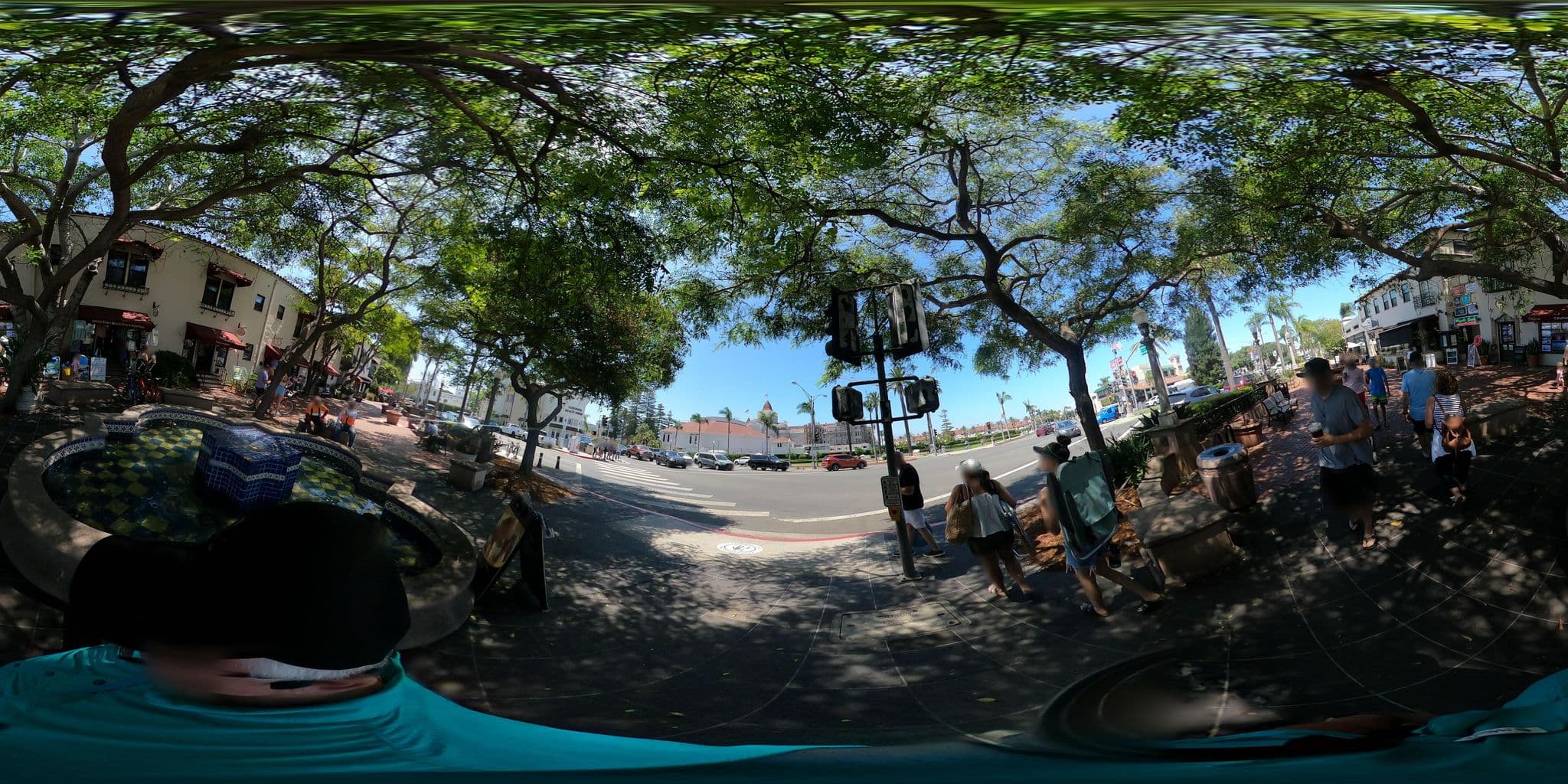 Street view near El Cordova Hotel Coronado Island, Coronado — © graharg (CC BY-SA · Mapillary)