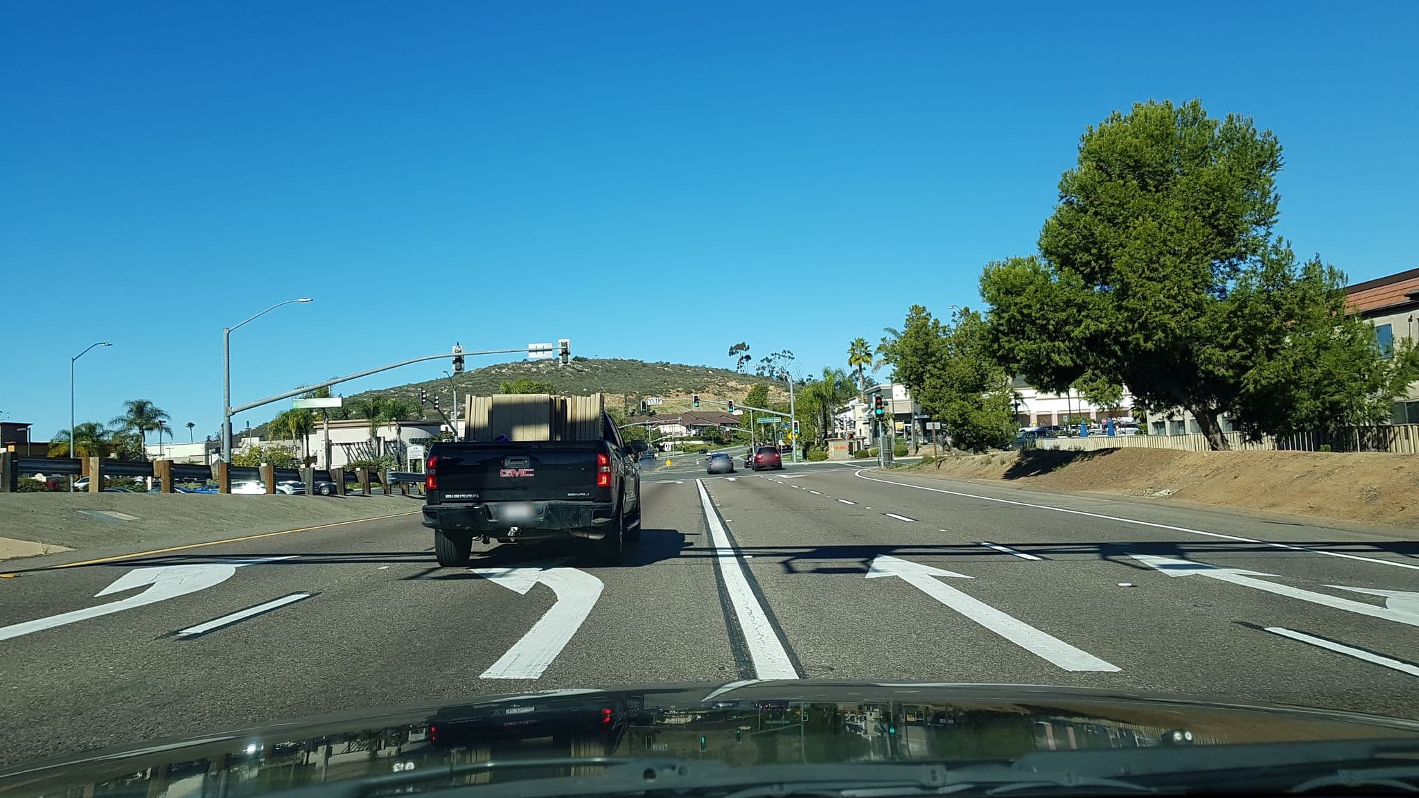 Street view near Days Inn, San Marcos — © igorzo (CC BY-SA · Mapillary)