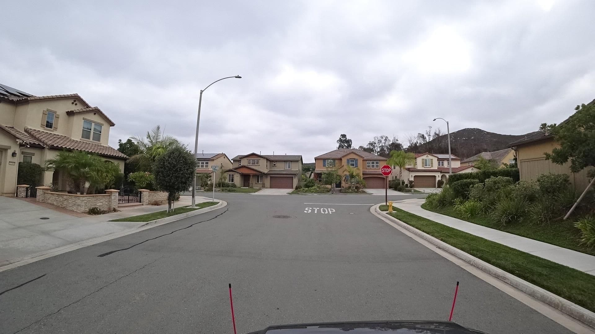 Street view near lil hawla, Fairbanks Ranch — © marker_geo (CC BY-SA · Mapillary)
