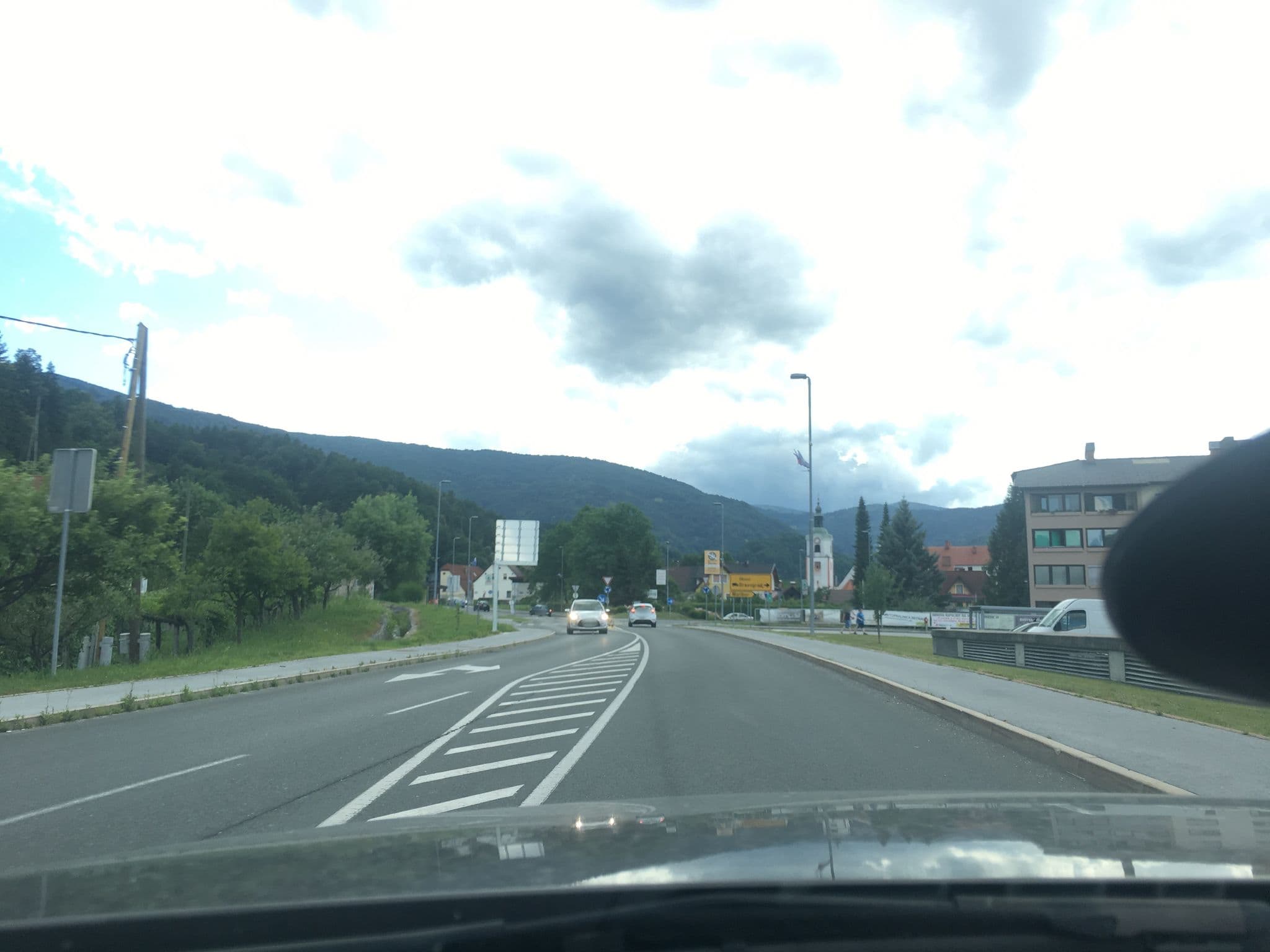 Street view near Hotel Veter, Ruše — © jebako999 (CC BY-SA · Mapillary)
