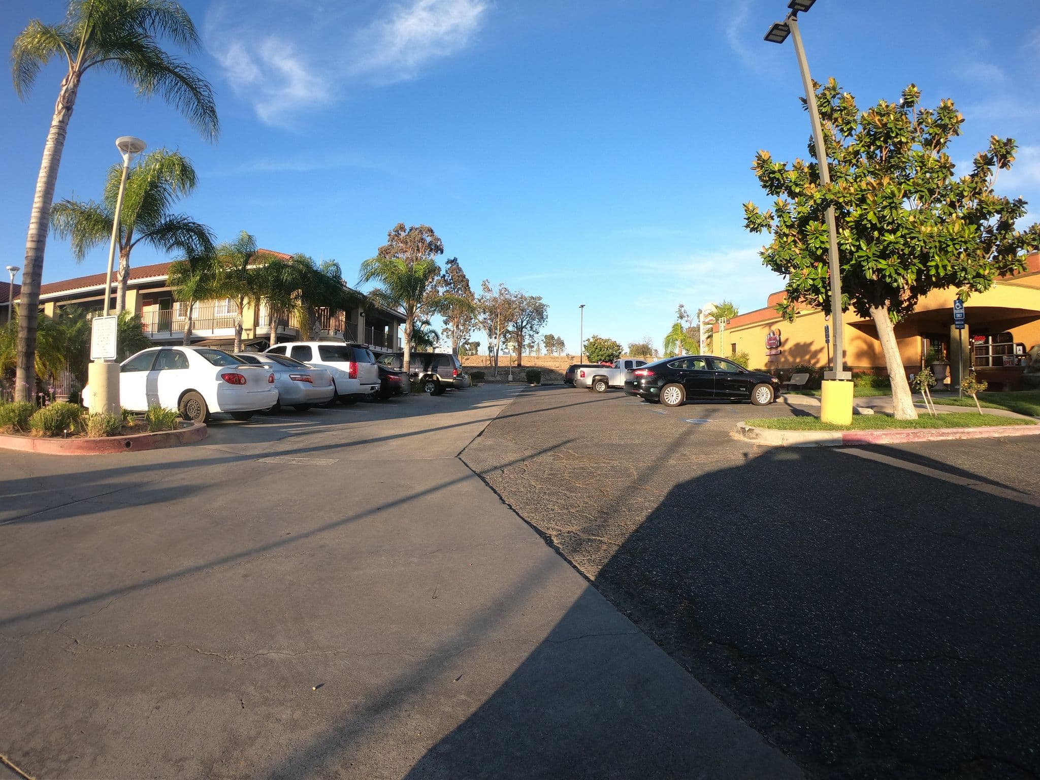 Street view near Ramada Temecula Old Town, Temecula — © teelow (CC BY-SA · Mapillary)