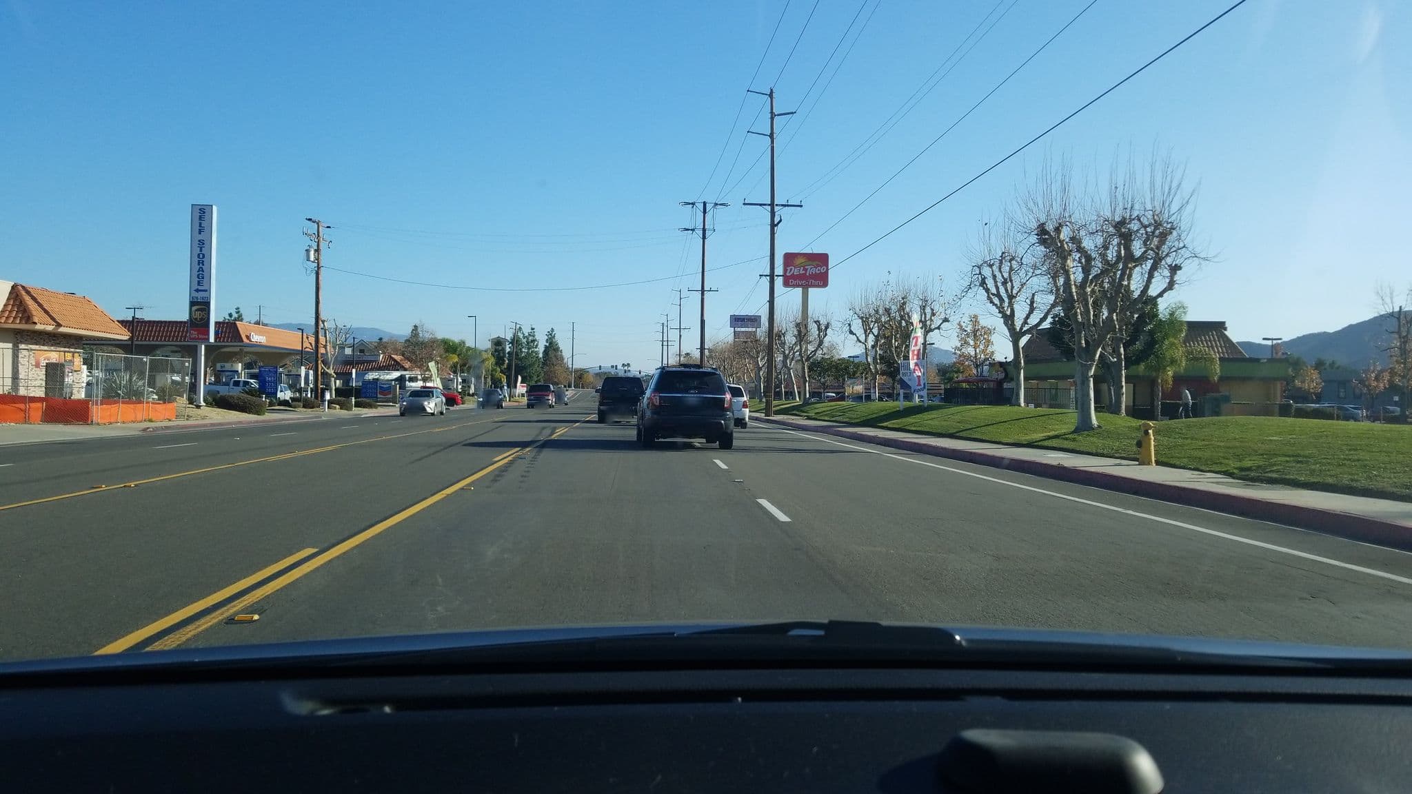 Street view near Complimentary Breakfast, Temecula — © teelow (CC BY-SA · Mapillary)