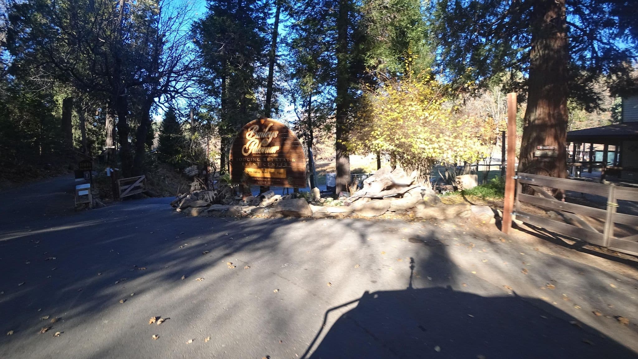 Street view near Baily's Palomar Resort, Aguanga — © marker_geo (CC BY-SA · Mapillary)