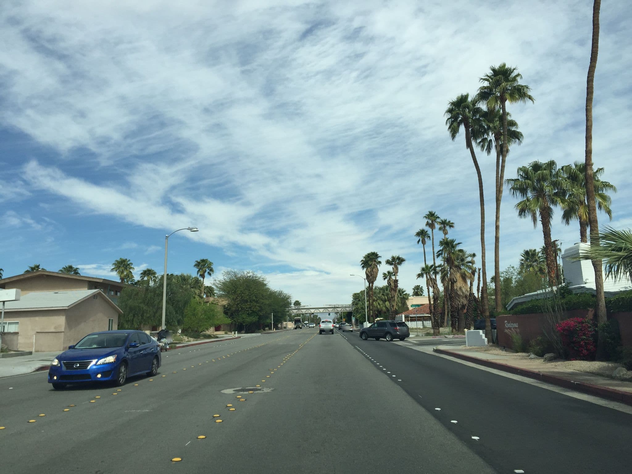 Street view near Ballantines Hotel, Palm Springs — © jesolem (CC BY-SA · Mapillary)