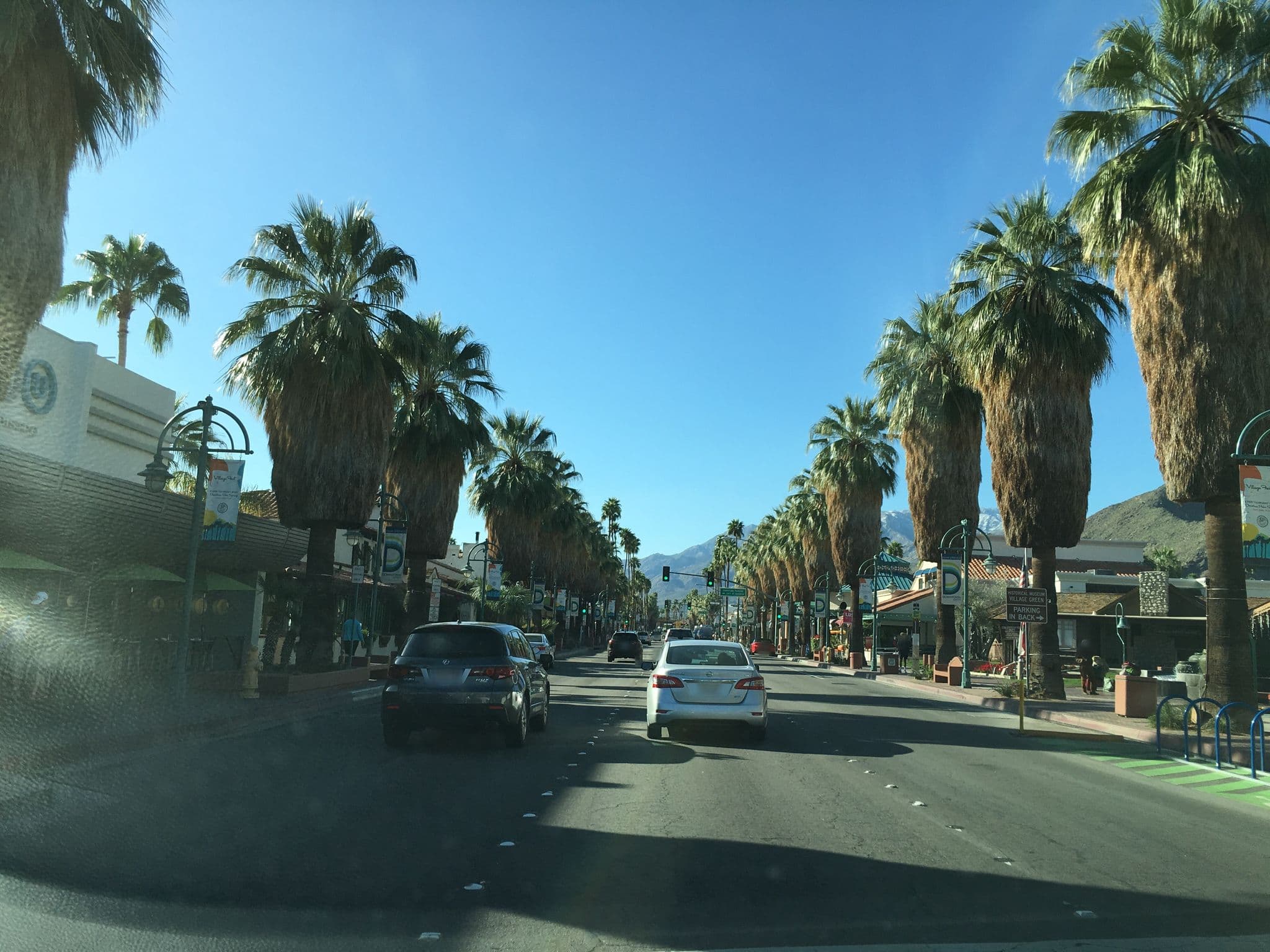 Street view near Palm Springs Cali, Palm Springs — © sarawabreus (CC BY-SA · Mapillary)