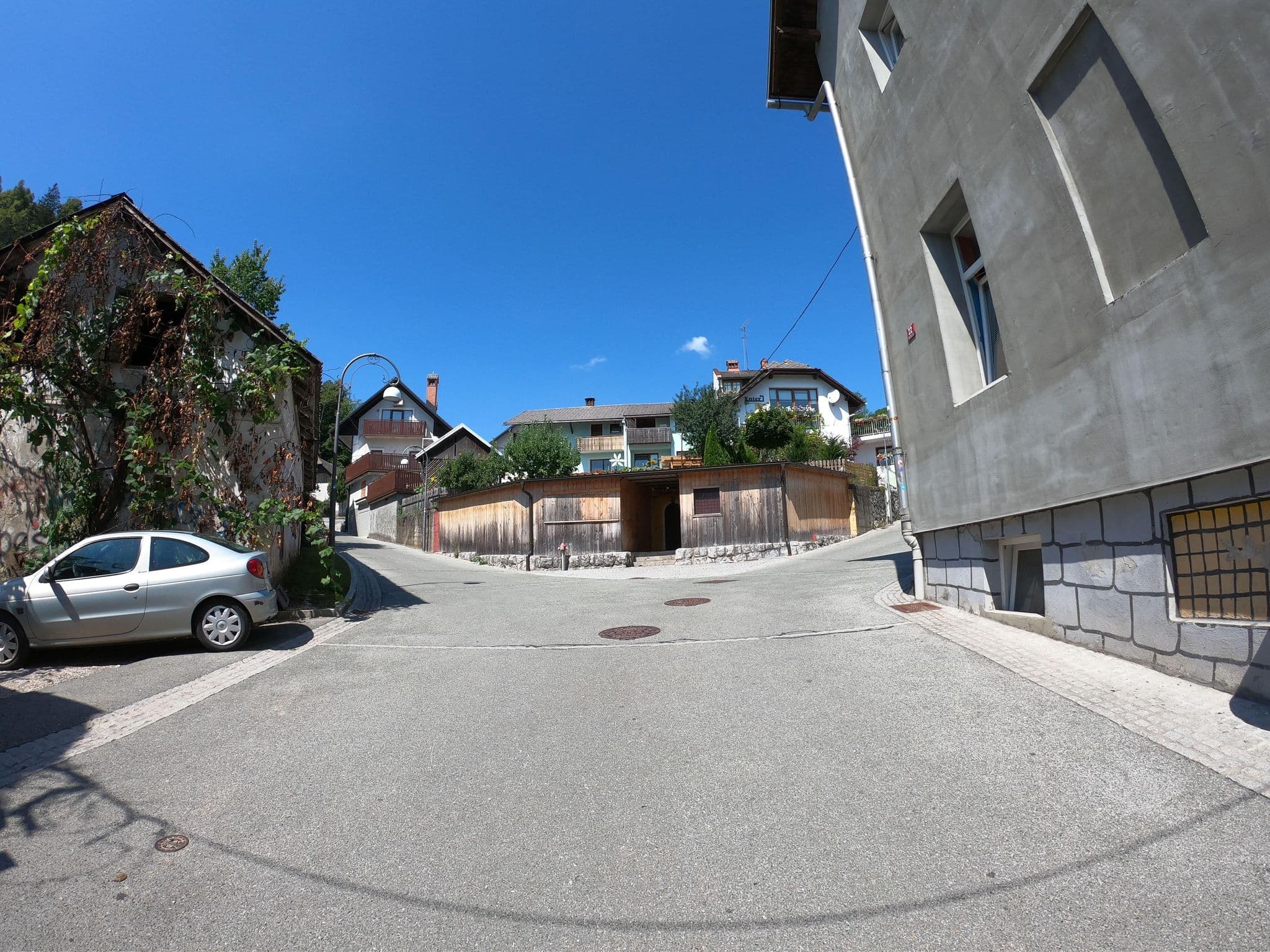 Street view near Bled Hostel, Bled — © richlv (CC BY-SA · Mapillary)