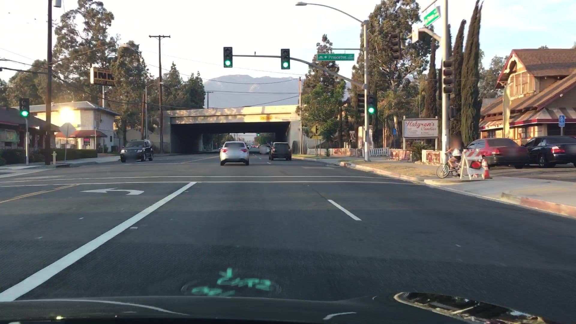 Street view near Travelodge by Wyndham, Upland — © lvl5 (CC BY-SA · Mapillary)