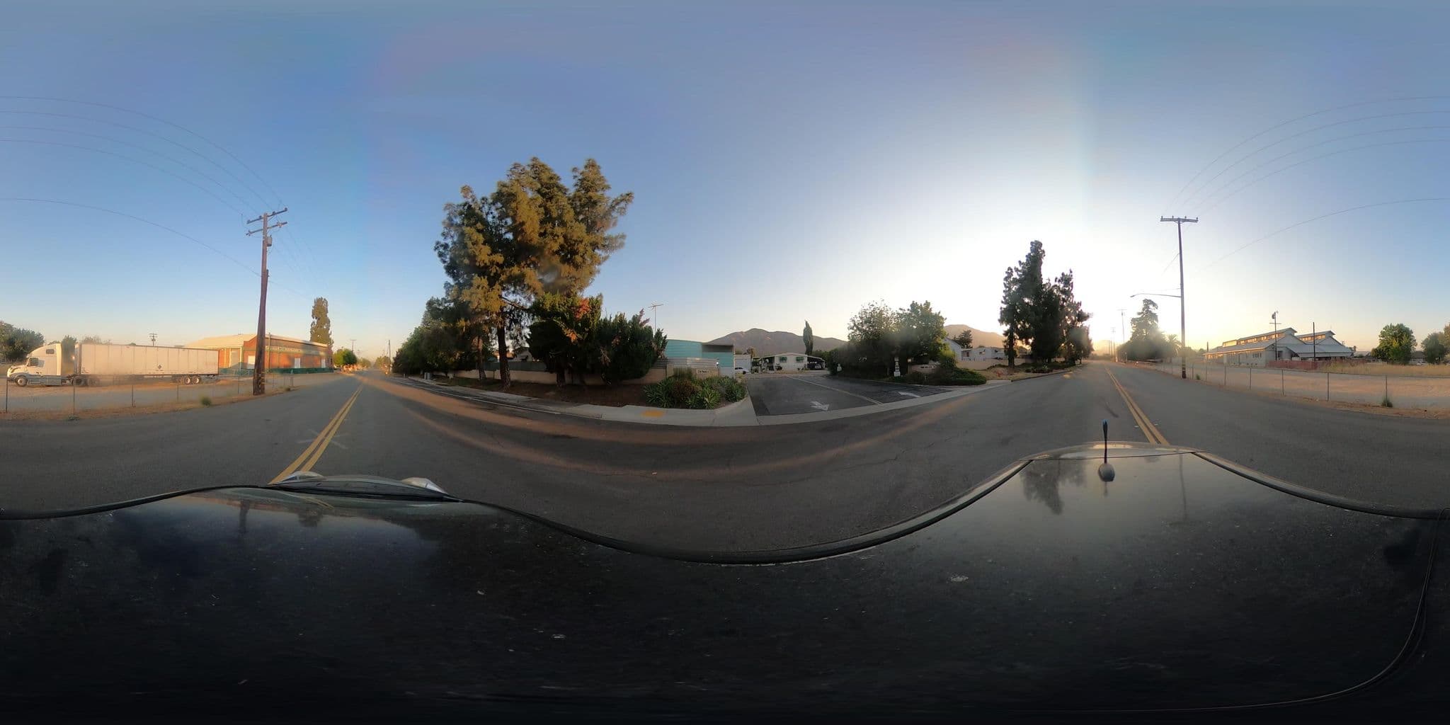 Street view near Dnalhgih Hotel, Highland — © inlandurbanist (CC BY-SA · Mapillary)