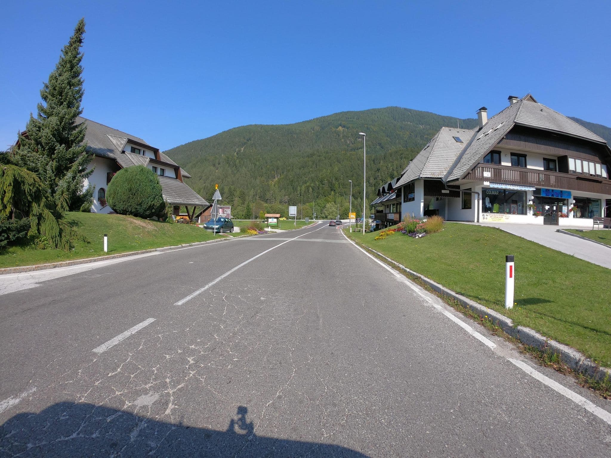 Street view near Apartma BaLe, Kranjska Gora — © joostjakob (CC BY-SA · Mapillary)