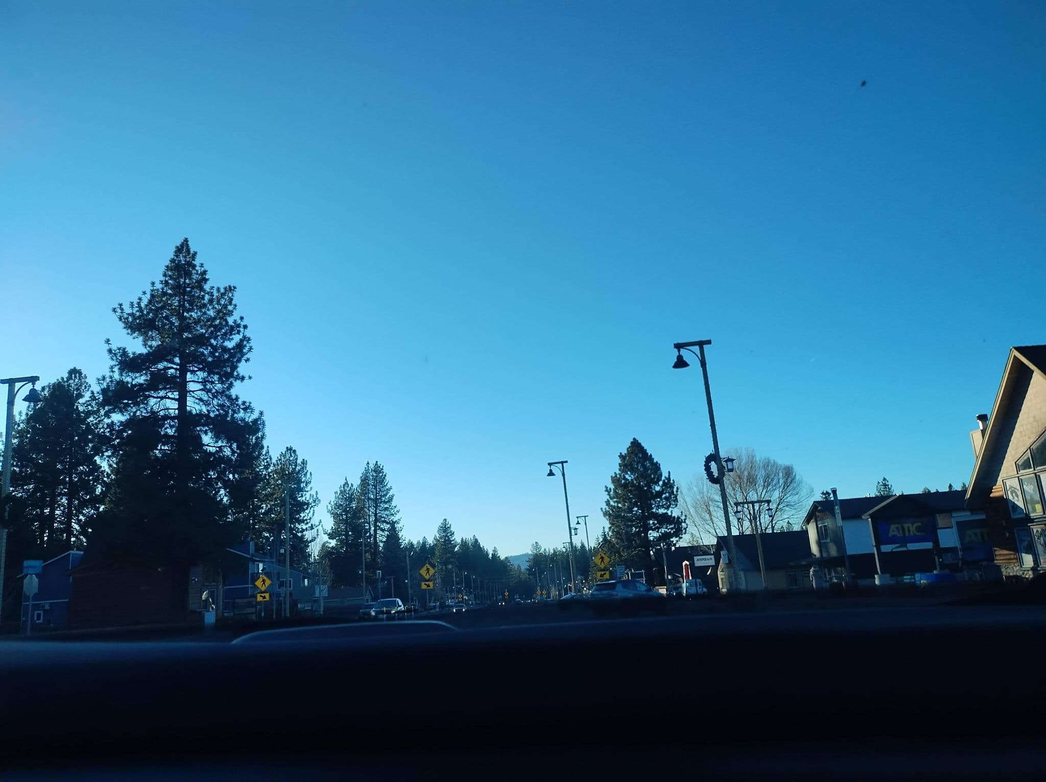 Street view near DoorMat Vacation Rentals, Big Bear City — © inlandurbanist (CC BY-SA · Mapillary)