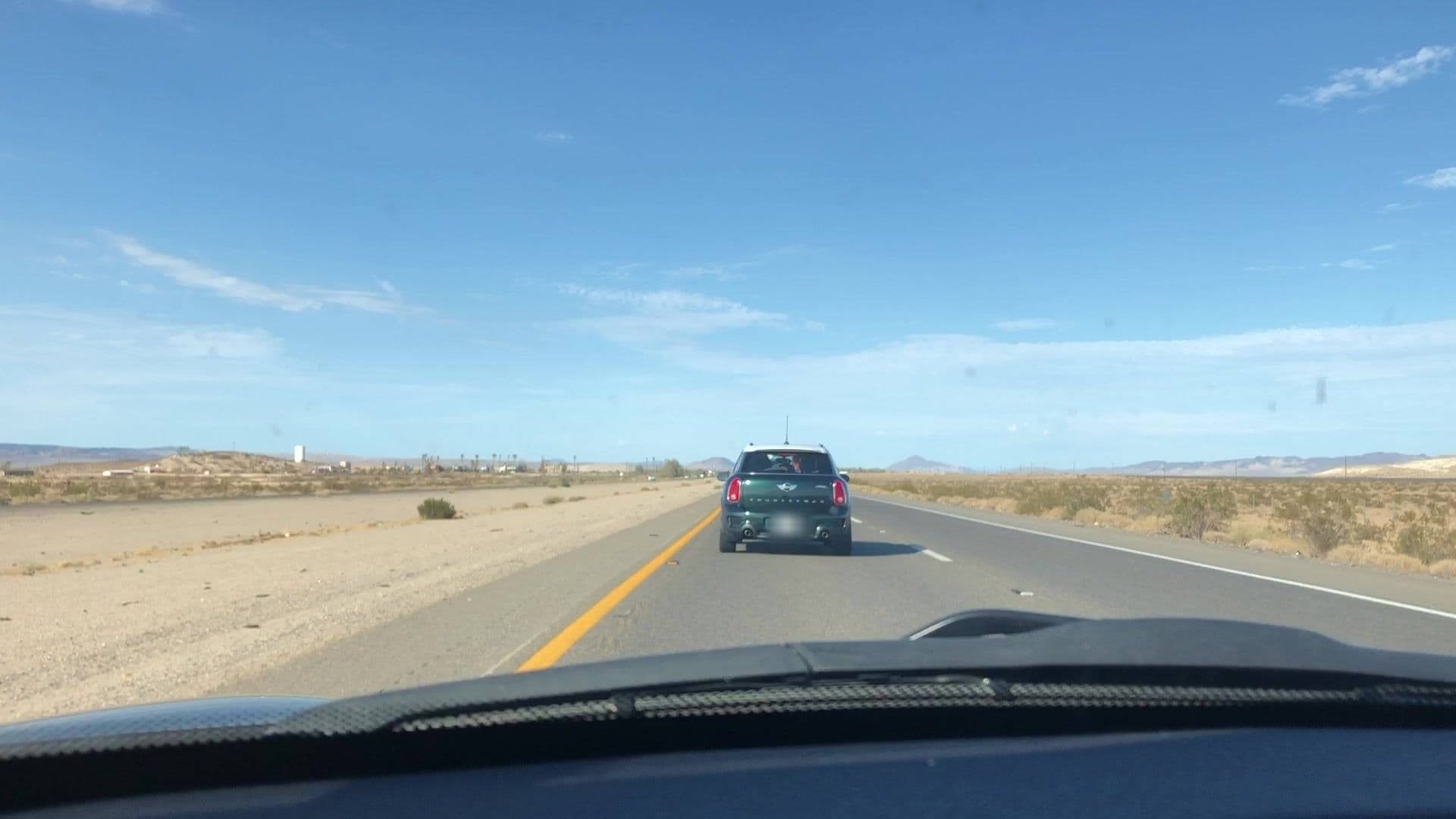 Street view near Cancun resort, Barstow — © lvl5 (CC BY-SA · Mapillary)