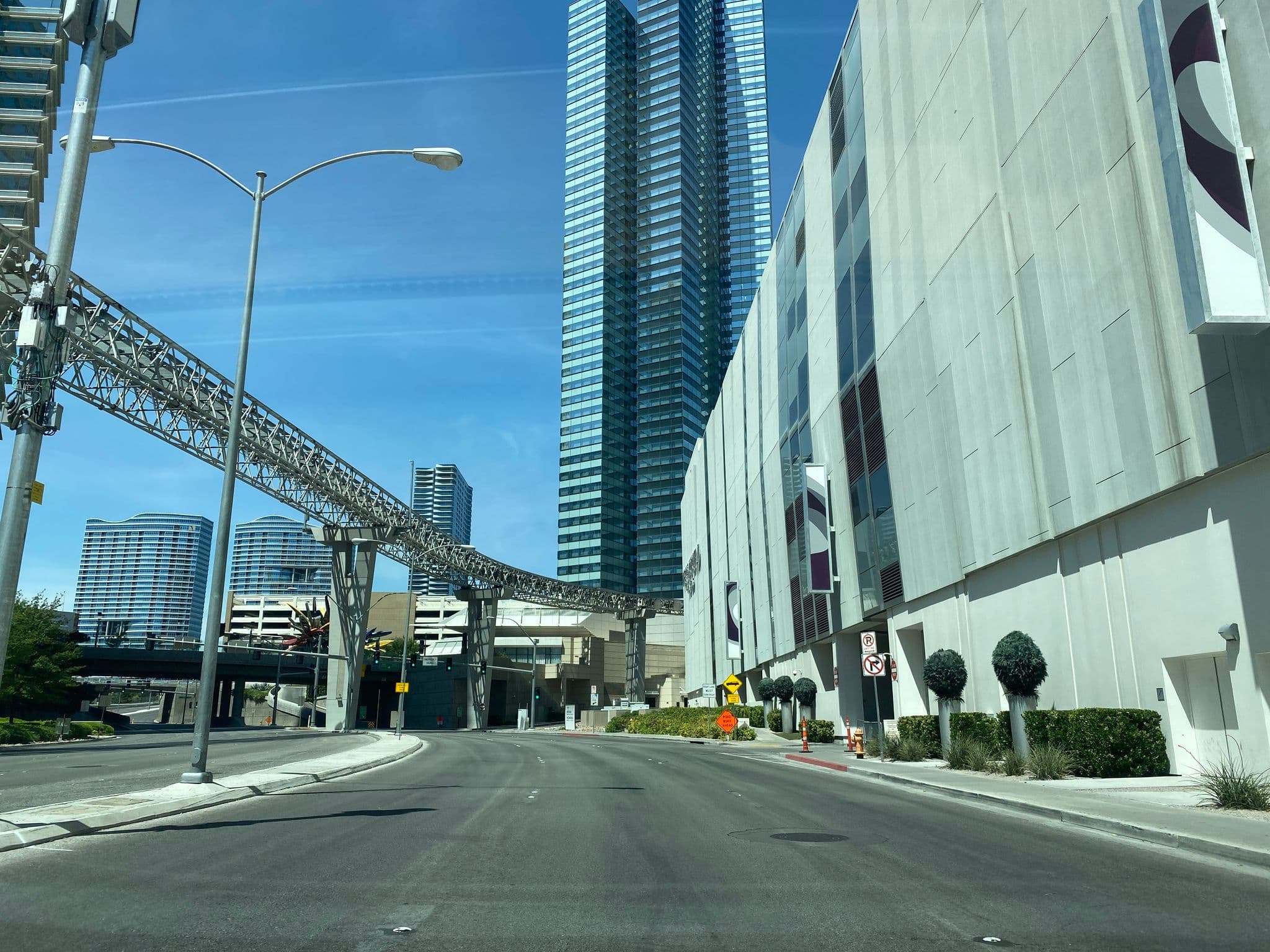 Street view near Chelsea Tower, Paradise — © matsayz (CC BY-SA · Mapillary)