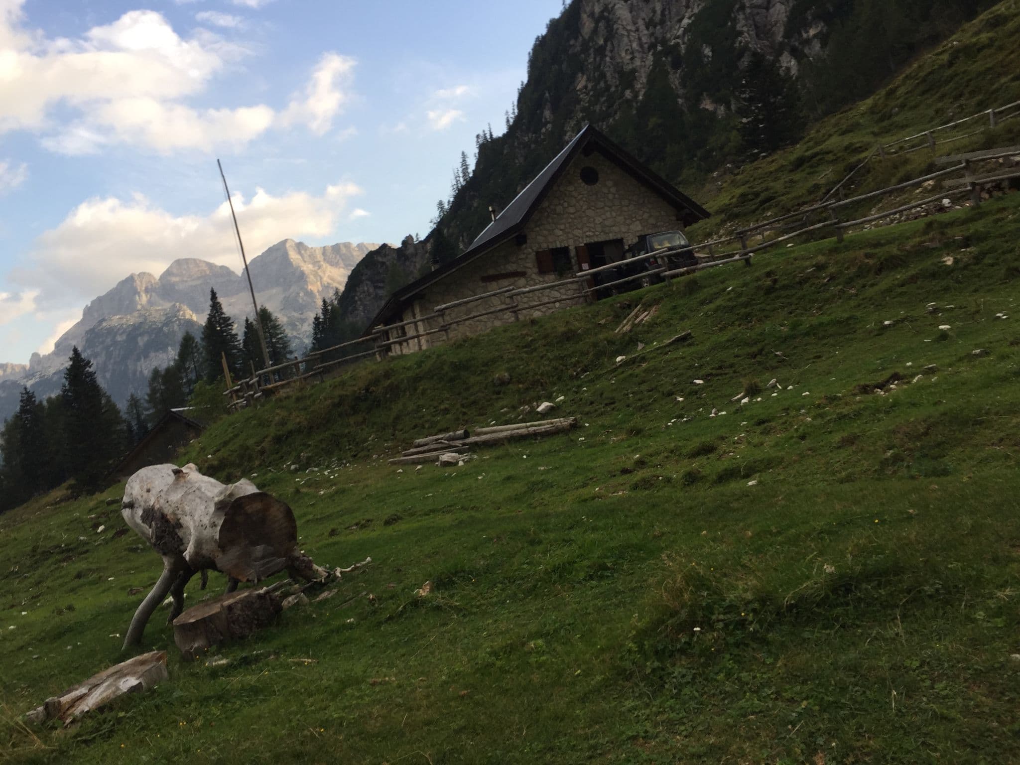 Street view near Malga Grantagar, Bovec — © igorzo (CC BY-SA · Mapillary)