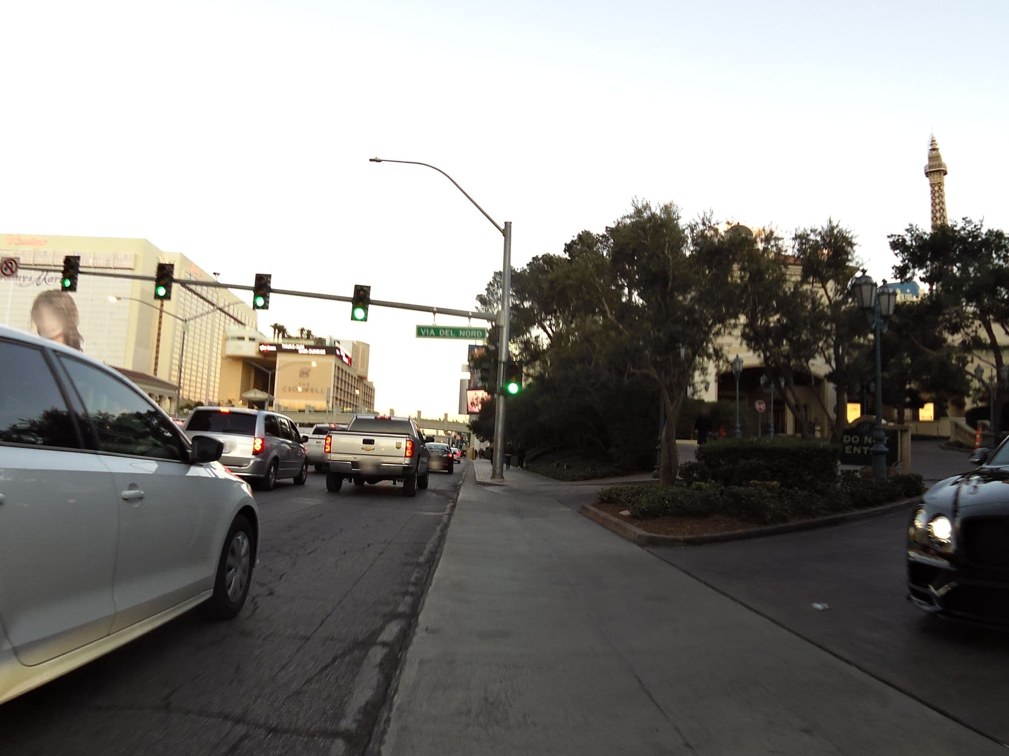 Street view near Caesars Palace Octavius Valet, Paradise — © mronewheeldrive (CC BY-SA · Mapillary)