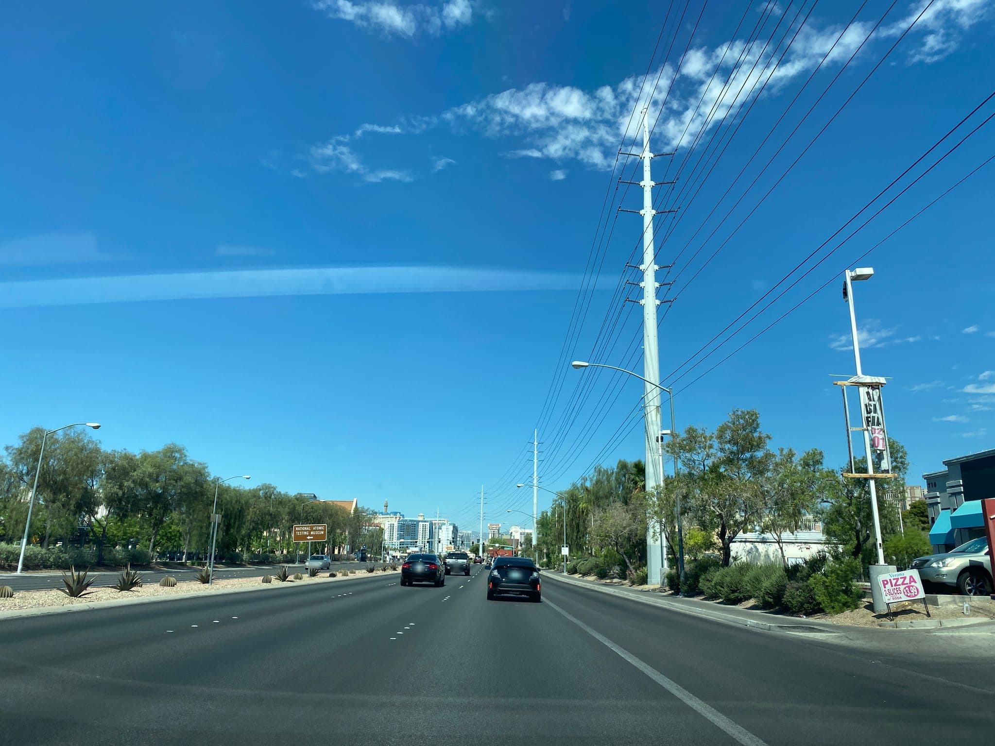 Street view near embassy Suite #400, Paradise — © matsayz (CC BY-SA · Mapillary)
