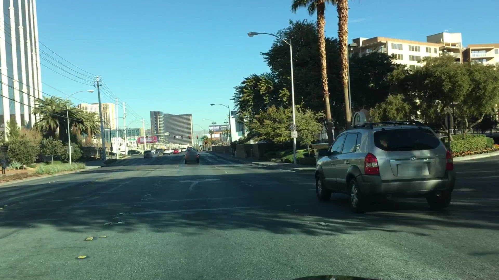 Street view near Mgm Grand Hotel And Casino Room 431, Paradise — © lvl5 (CC BY-SA · Mapillary)