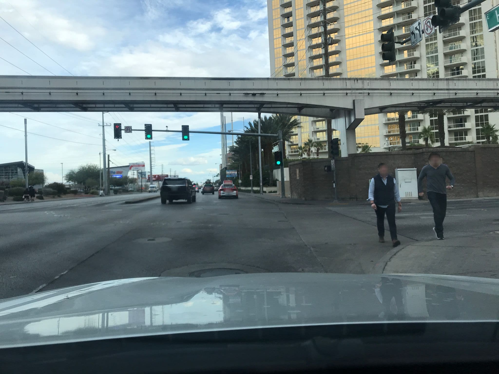 Street view near Room 2106, Paradise — © mkhoward9 (CC BY-SA · Mapillary)