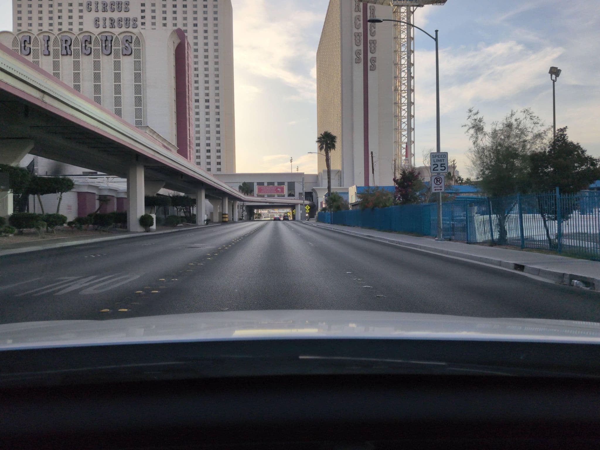 Street view near Sinatra Suite At The Riviera, Winchester — © bekind (CC BY-SA · Mapillary)