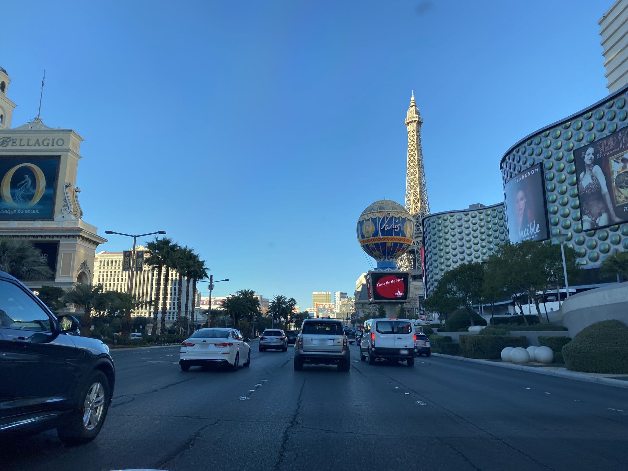 Street view near Planet Hollywood Lawnmower Man 2 room 2075, Paradise — © matsayz (CC BY-SA · Mapillary)