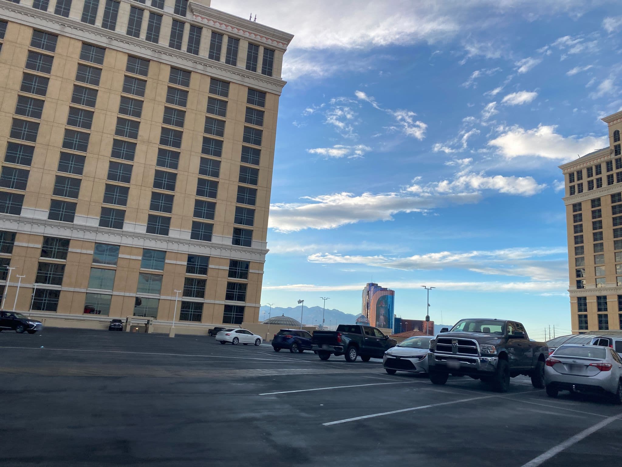 Street view near Resot rm#1730 @ph, Paradise — © matsayz (CC BY-SA · Mapillary)