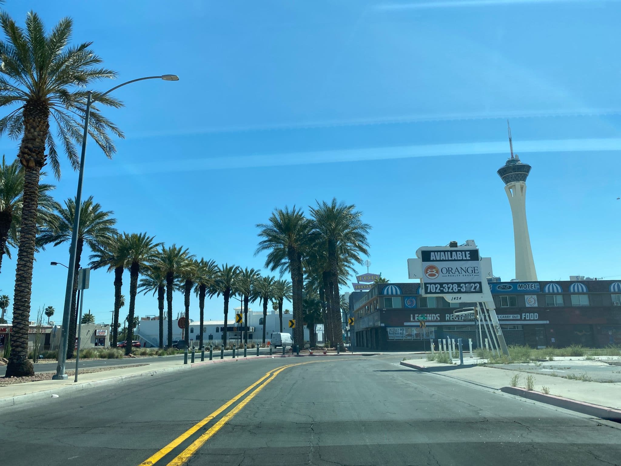 Street view near Thai Royal Motel, Las Vegas — © matsayz (CC BY-SA · Mapillary)