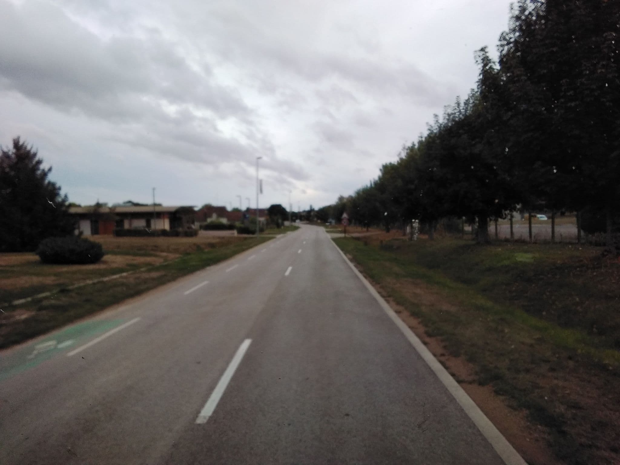 Street view near Aire de camping-car Pascal Walczak, Les Riceys — © mprins (CC BY-SA · Mapillary)