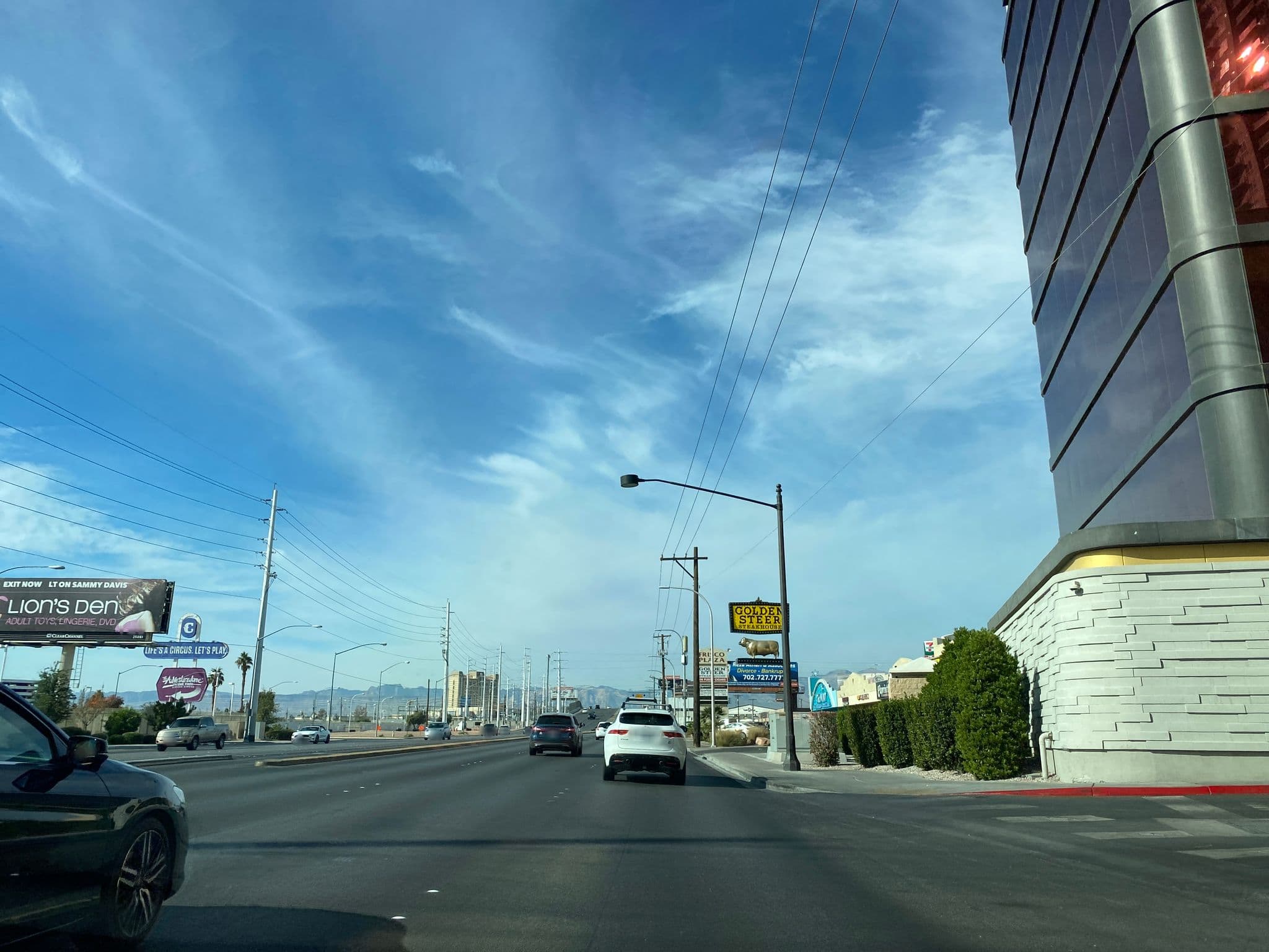 Street view near Lucky Dragon Hotel & Casino, Las Vegas — © matsayz (CC BY-SA · Mapillary)