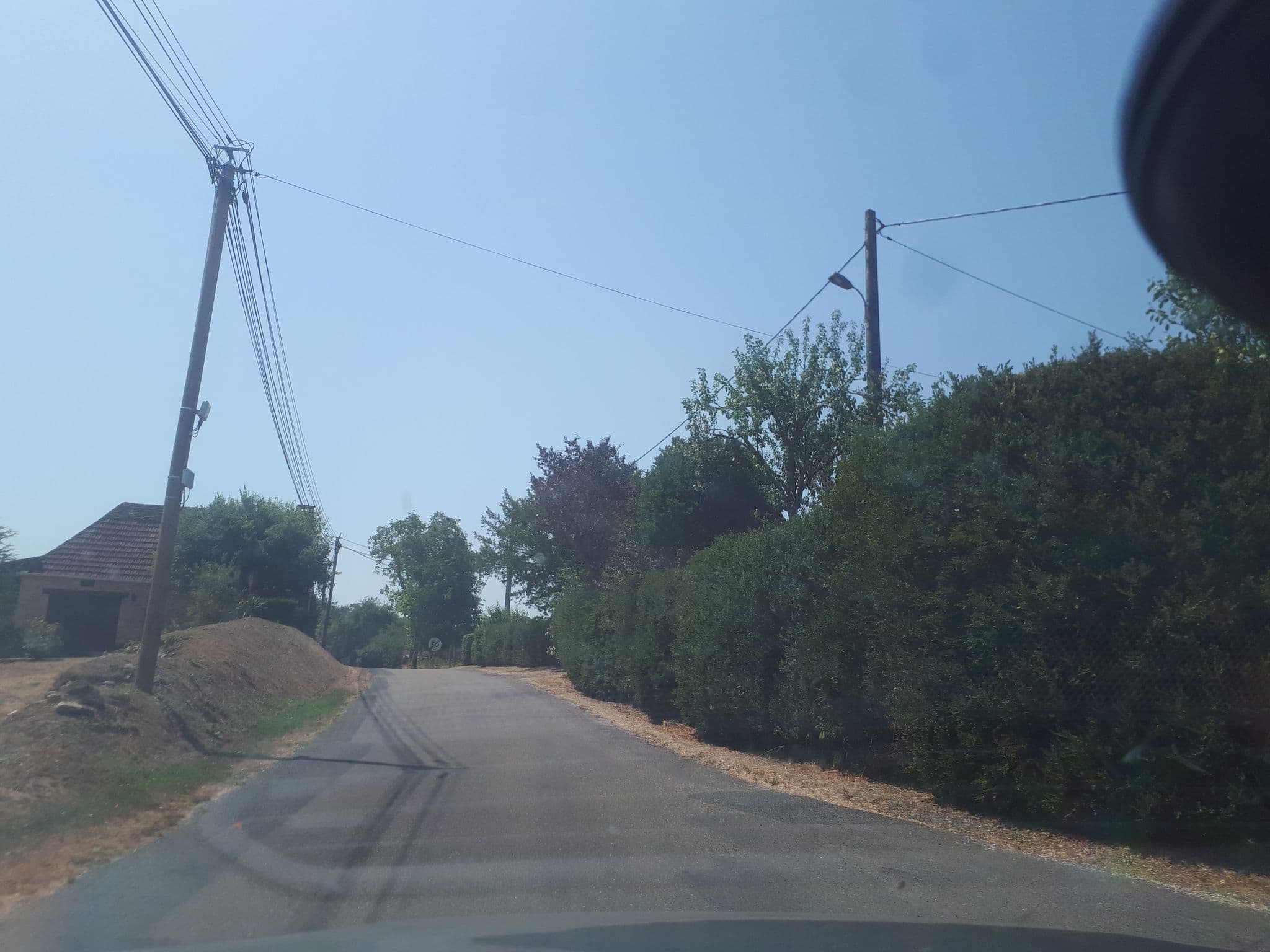 Street view near La Noiseraie, Gourdon — © quicky (CC BY-SA · Mapillary)